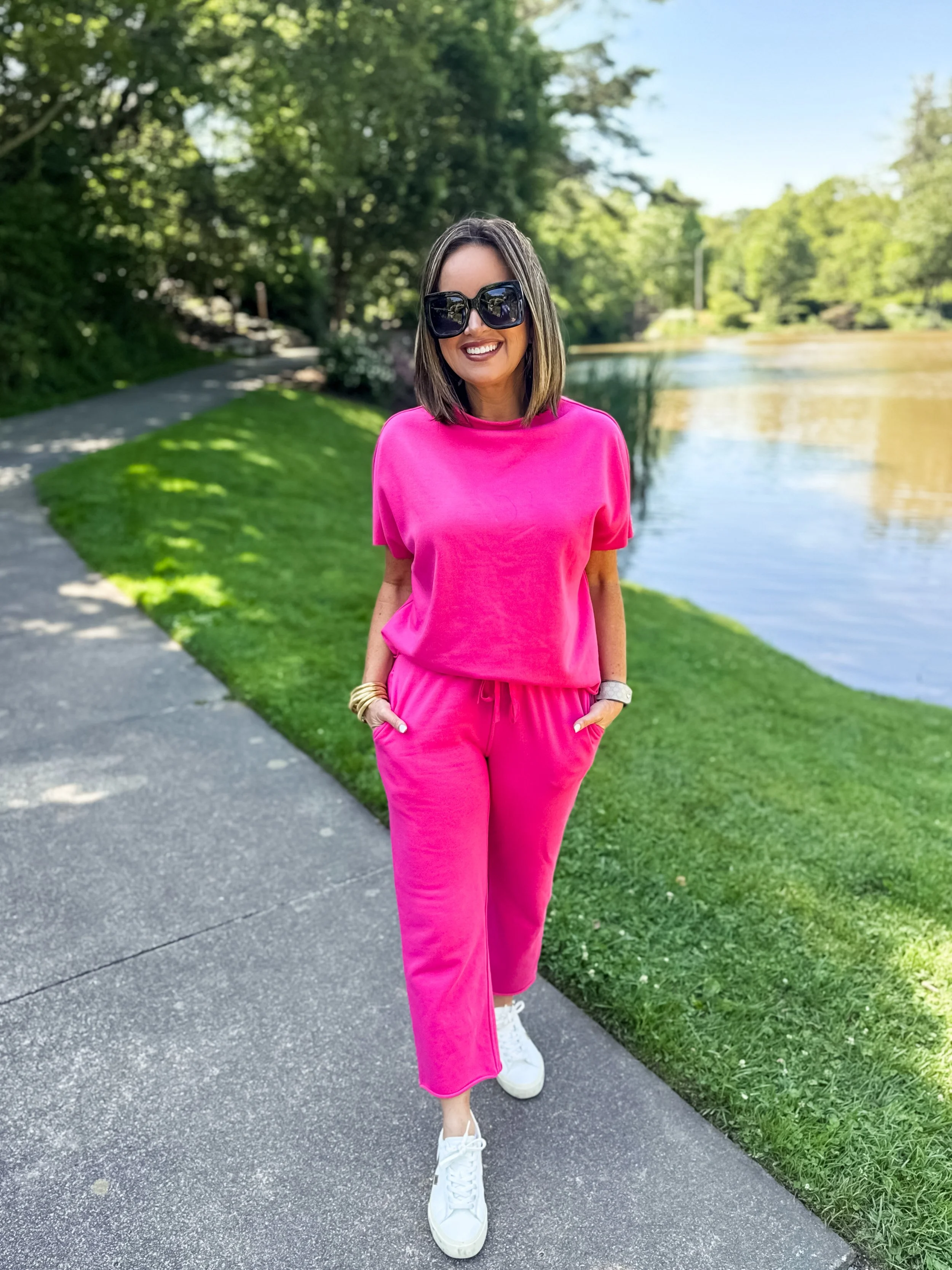 Amazon lounge set hot pink