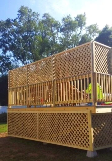 DeckLatticeWork.jpg