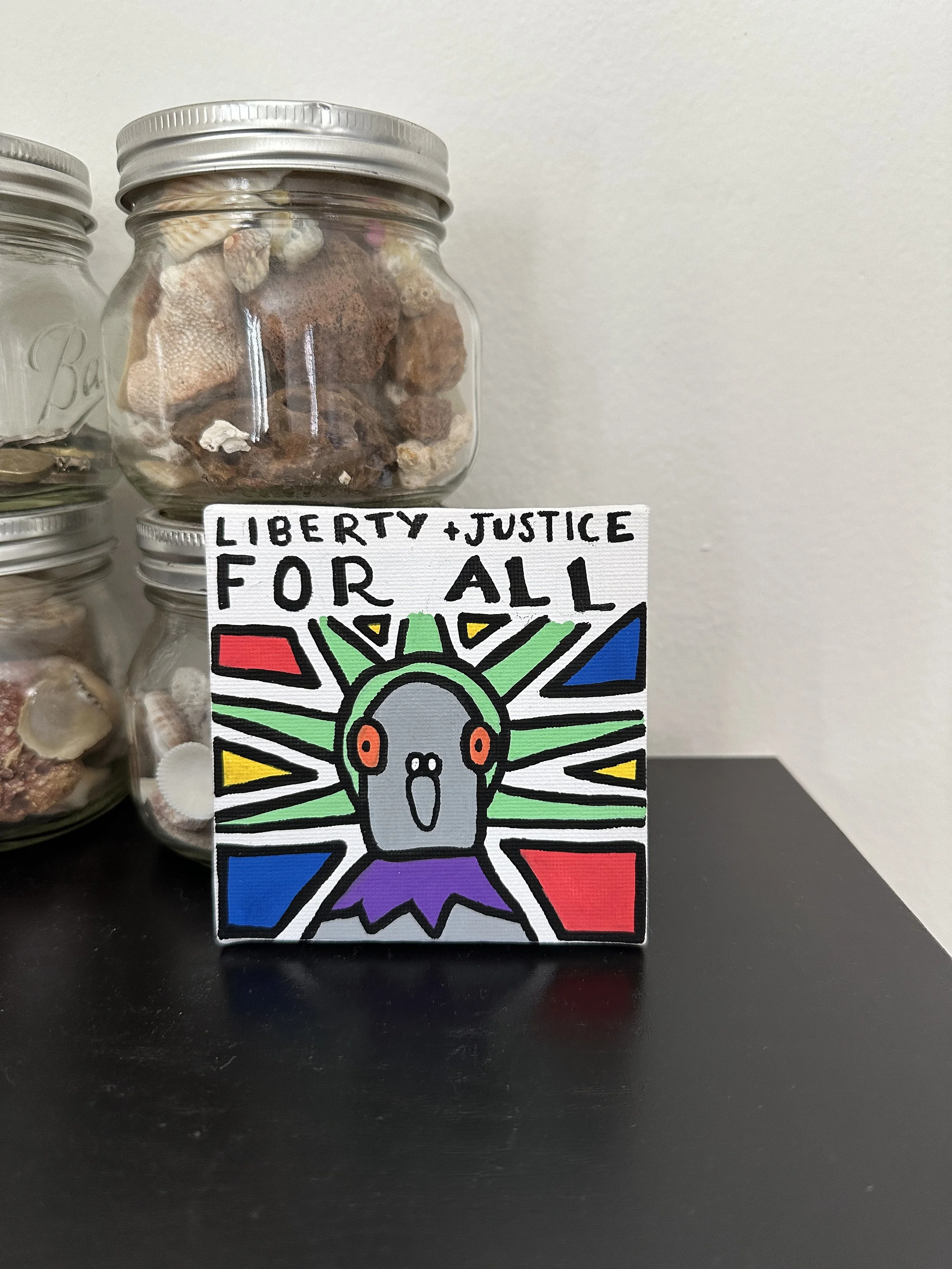 Pigeon of Liberty - Mini