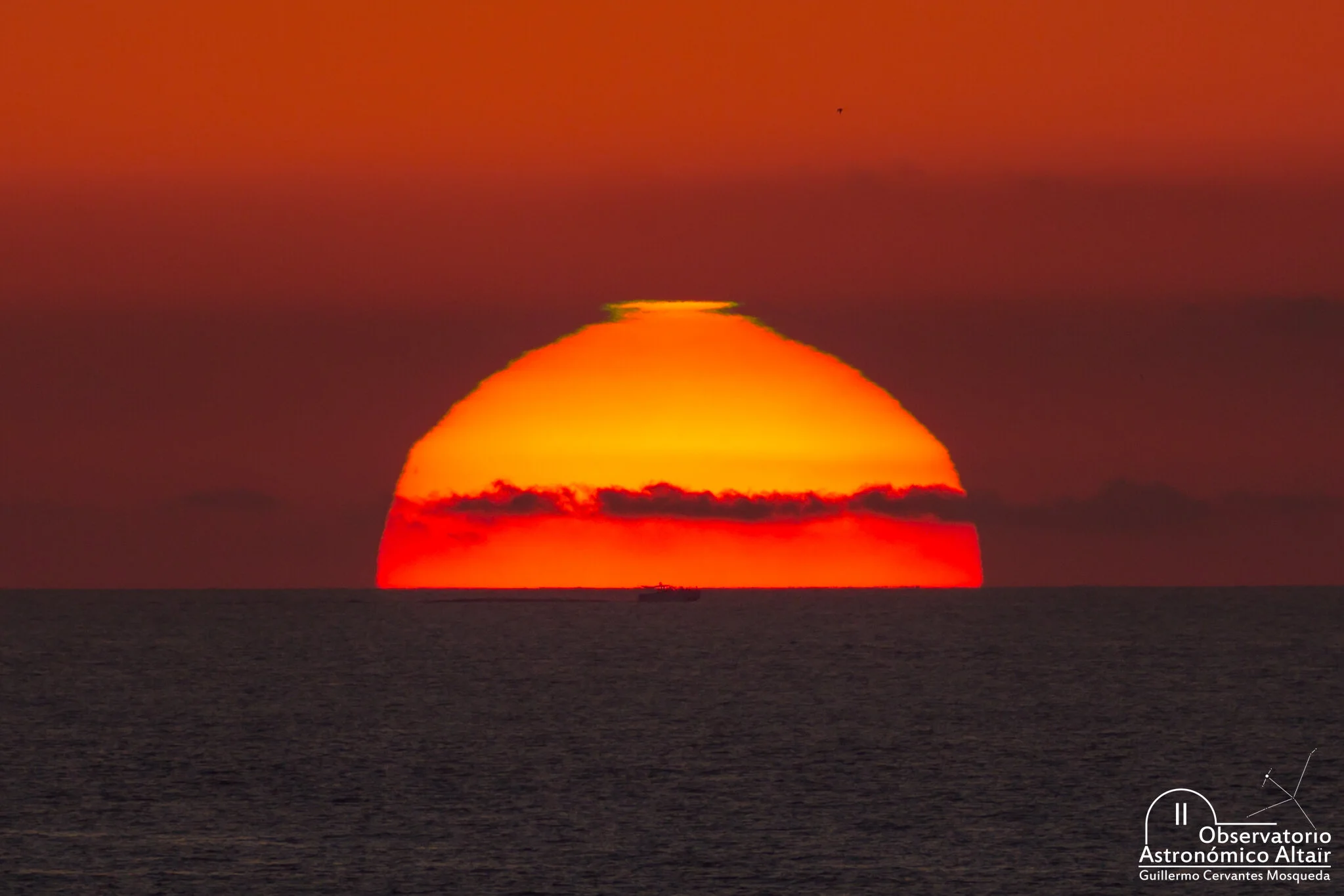 Sun’s Green Flash &amp; Yacht   