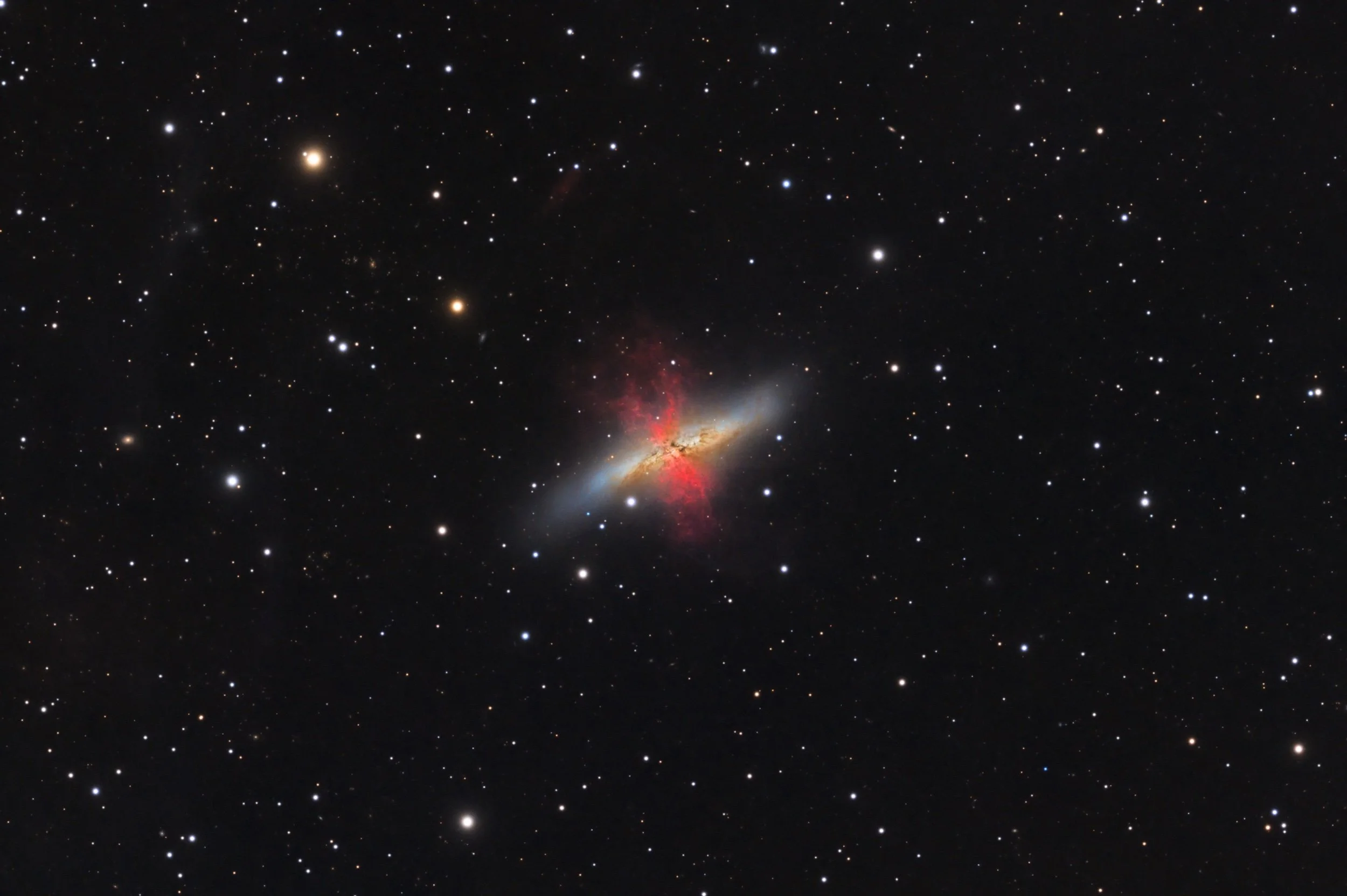 M82