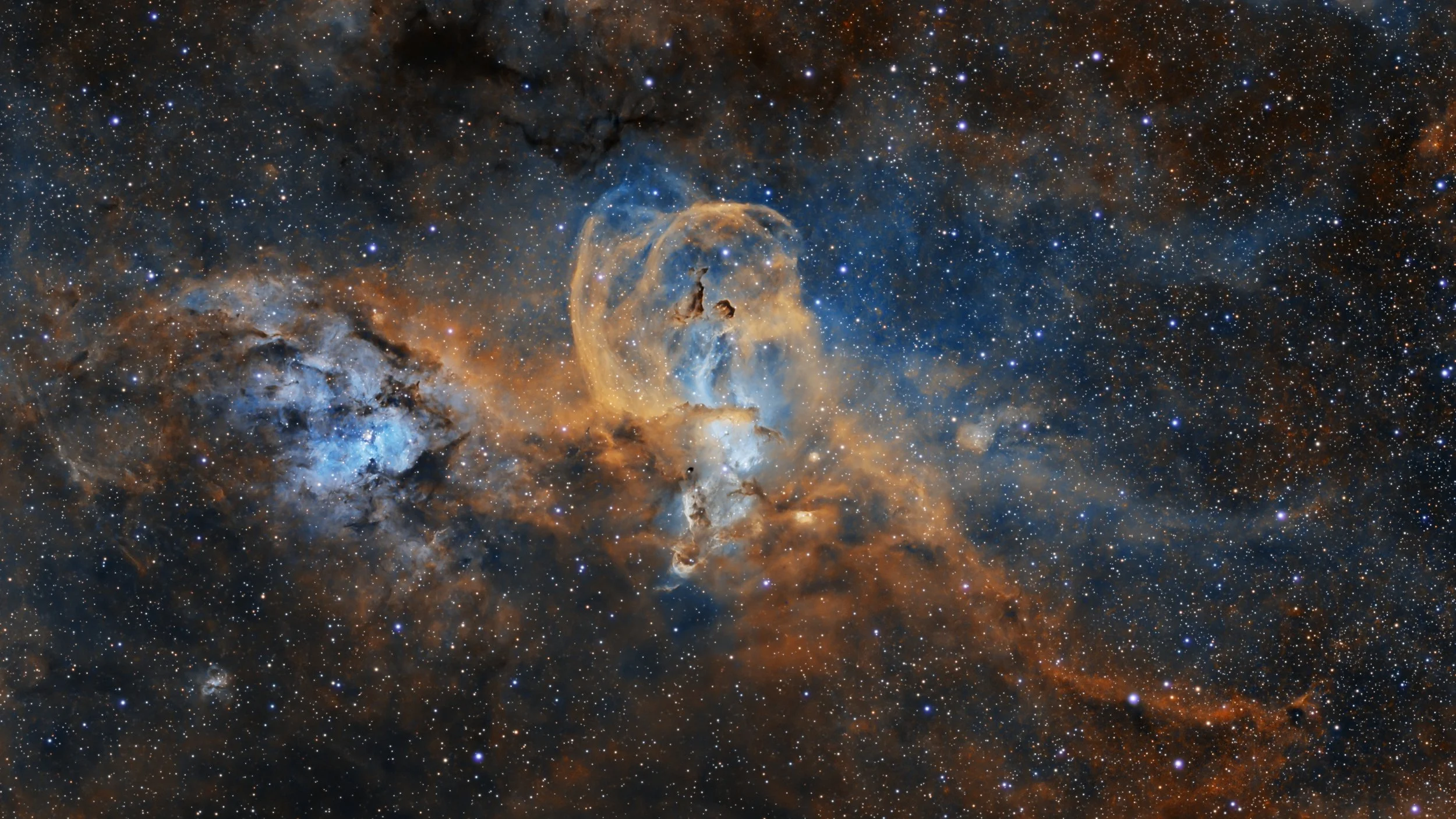 NGC 3576 Statue of Liberty Nebula     