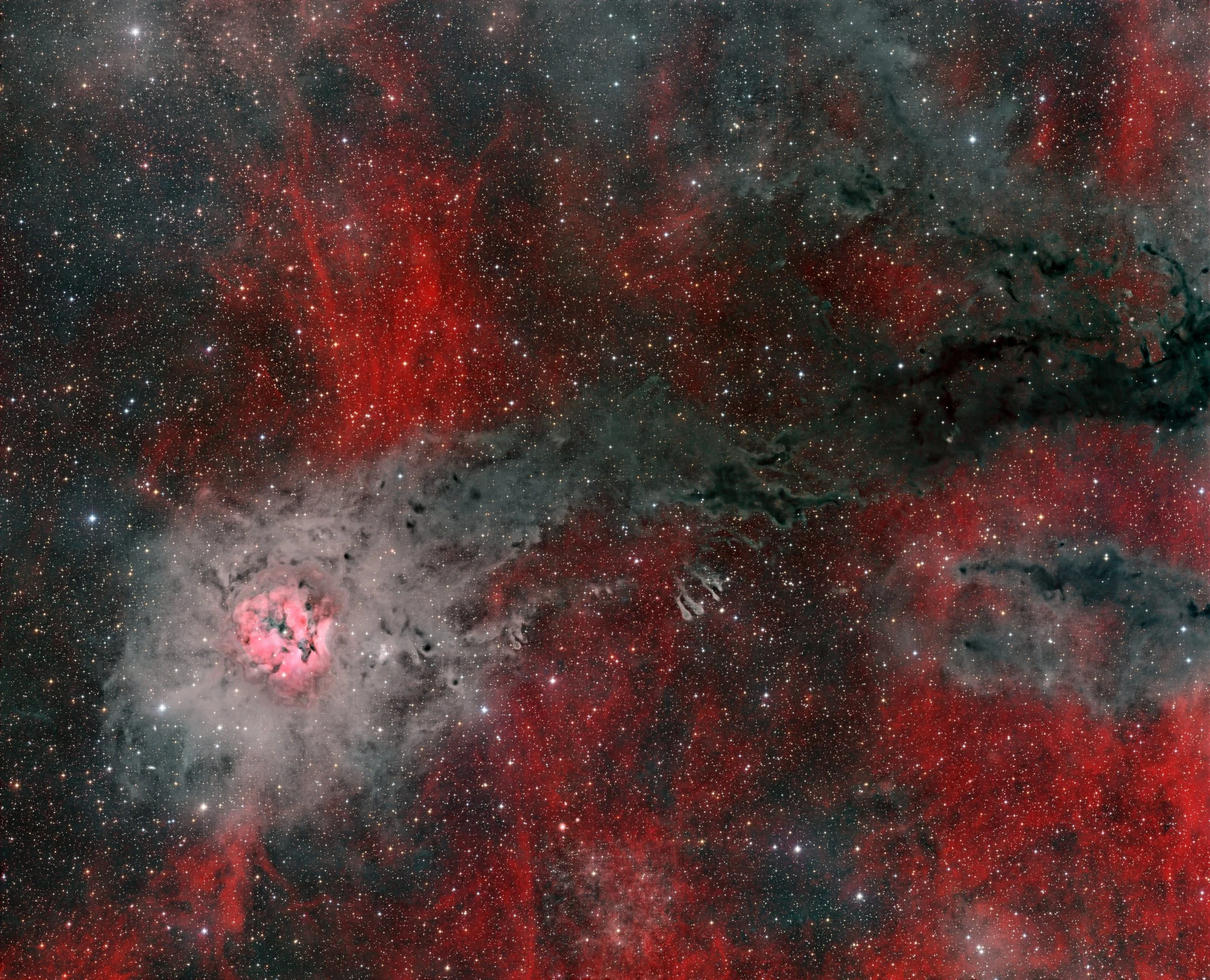  Cocoon Nebula and Tail