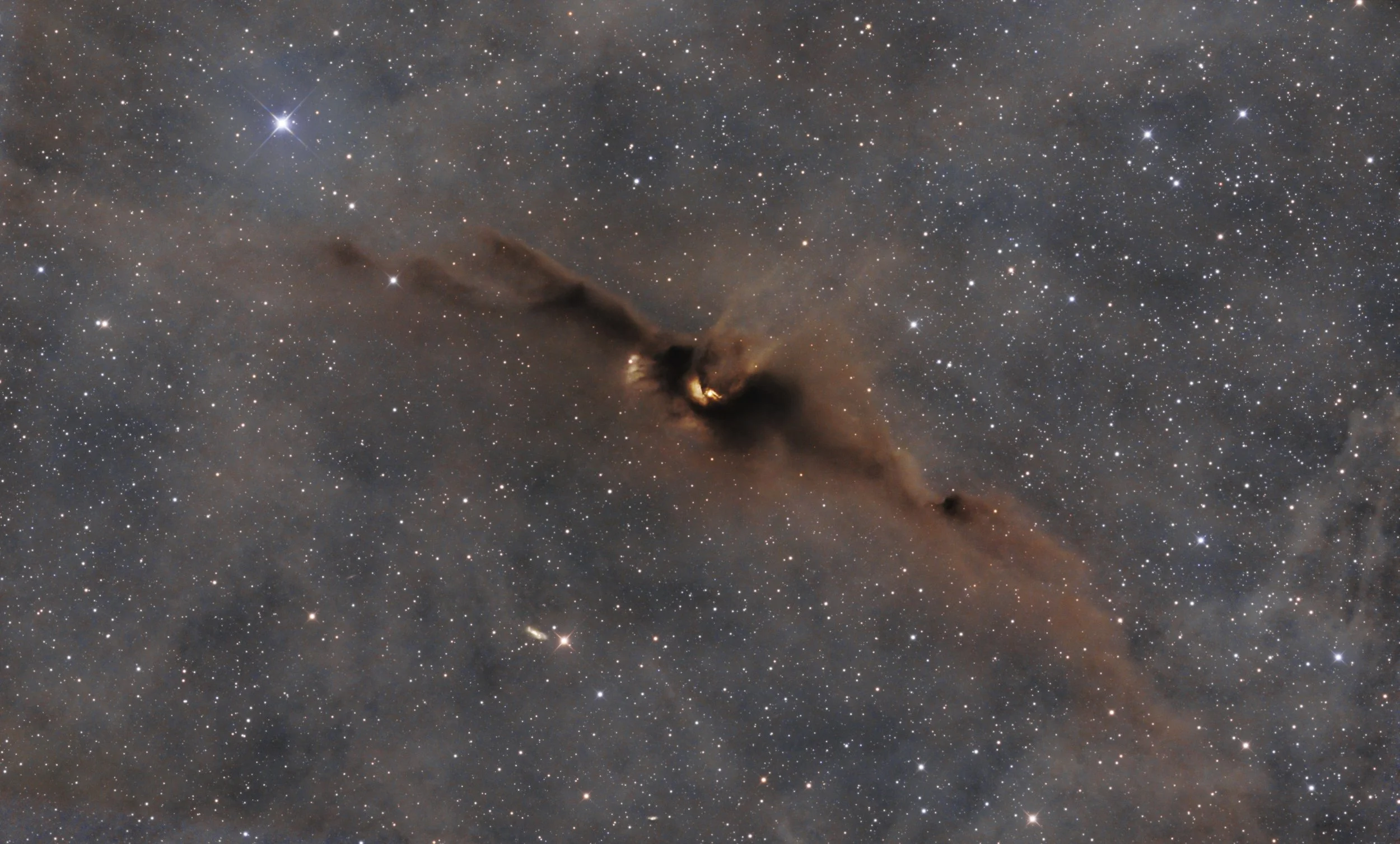  Bat Nebula - LDN43 