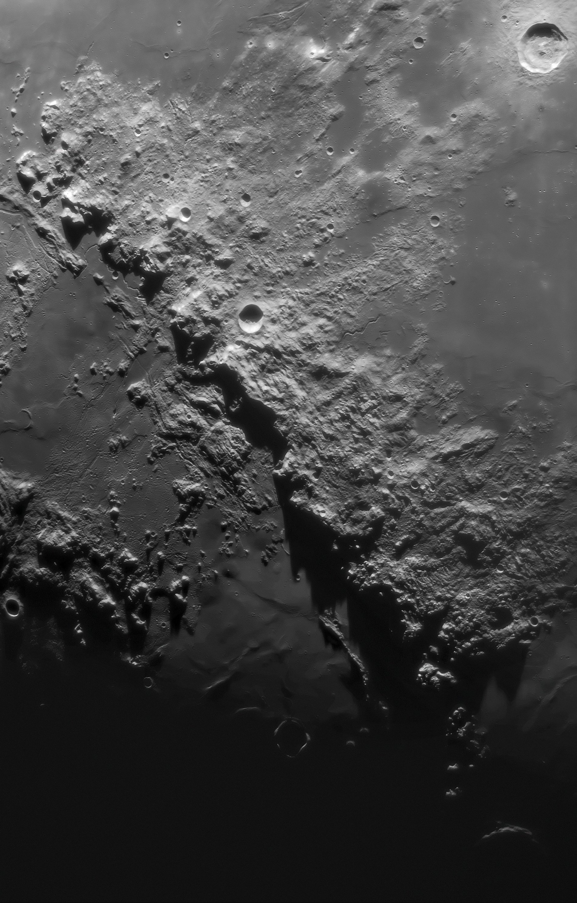 Montes Apenninus