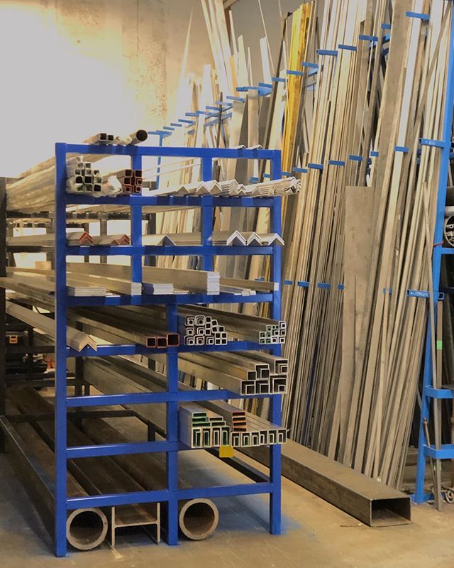 We spent today cleaning and organizing to make it as easy as possible for you to be in and out in no time ⏰ .
.
.
.
.
.
.
.
.
.
.
.
.

#steel #steelsupply #metalsupply #tricitymetal #tricitymetalsupply #portcoquitlam #localbusiness #builders #buildin