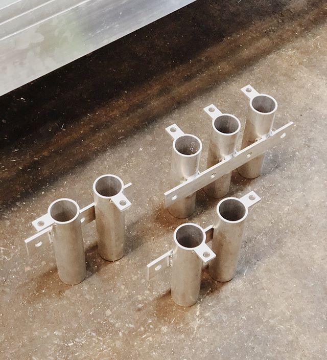 🥁🥁🥁 .... The aluminum pipes, ladies and gentleman! If you&rsquo;ve been following the process, you know these came to us in 20&rsquo; pieces and they&rsquo;ve been milled and welded to perfection 👌
.
.
.
.
.
.
.
.
.
.
#tricitymetal #tricitymetals