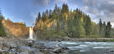 Snoqualmie Falls pano 2 web.jpg