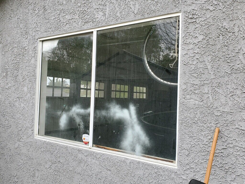 Garage out before.JPG