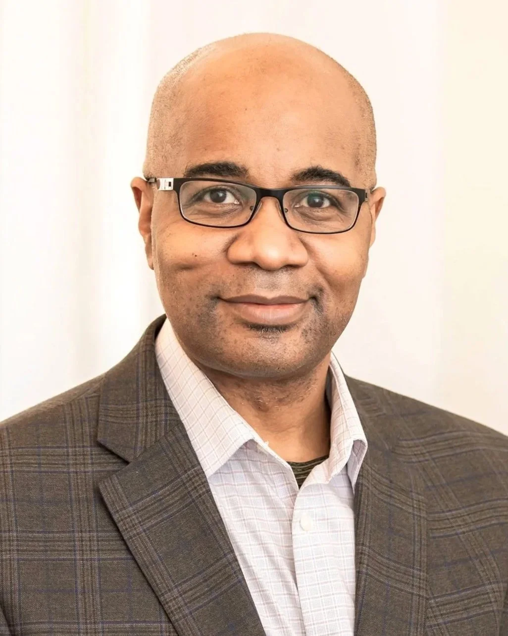 trellis stepter recognized with Legacy Award