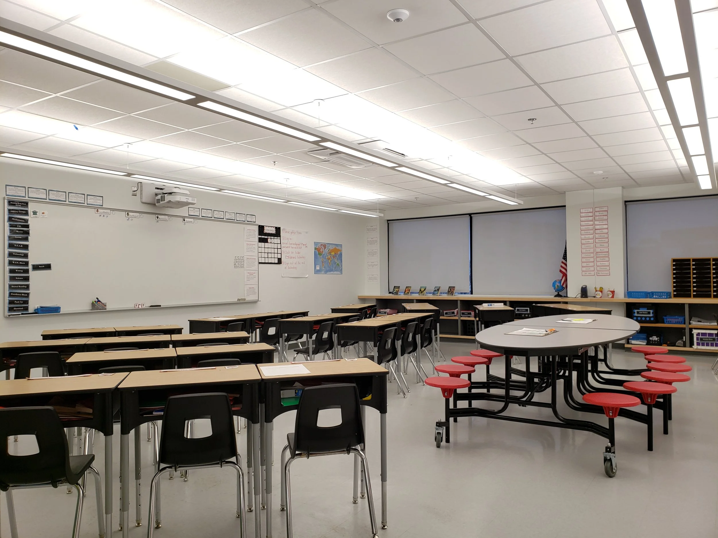 Classroom (4th Grade - 4).jpg