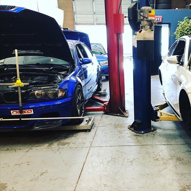 What a pretty blue. Last alignment I was able to squeeze in before @nasautah this weekend. Thank you again for the referrals. #sedepone #e46 #bmw #m3 #alignment #nasautah