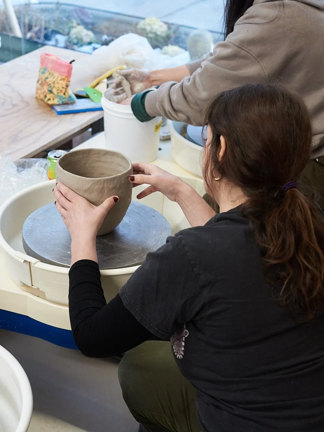We&rsquo;re down to the last few spots in a handful of spring classes!
If you&rsquo;ve been meaning to try your hand at clay, or get back into it, this is your chance.
There are a few spots left in these Wheel Throwing &amp; Handbuilding classes (all