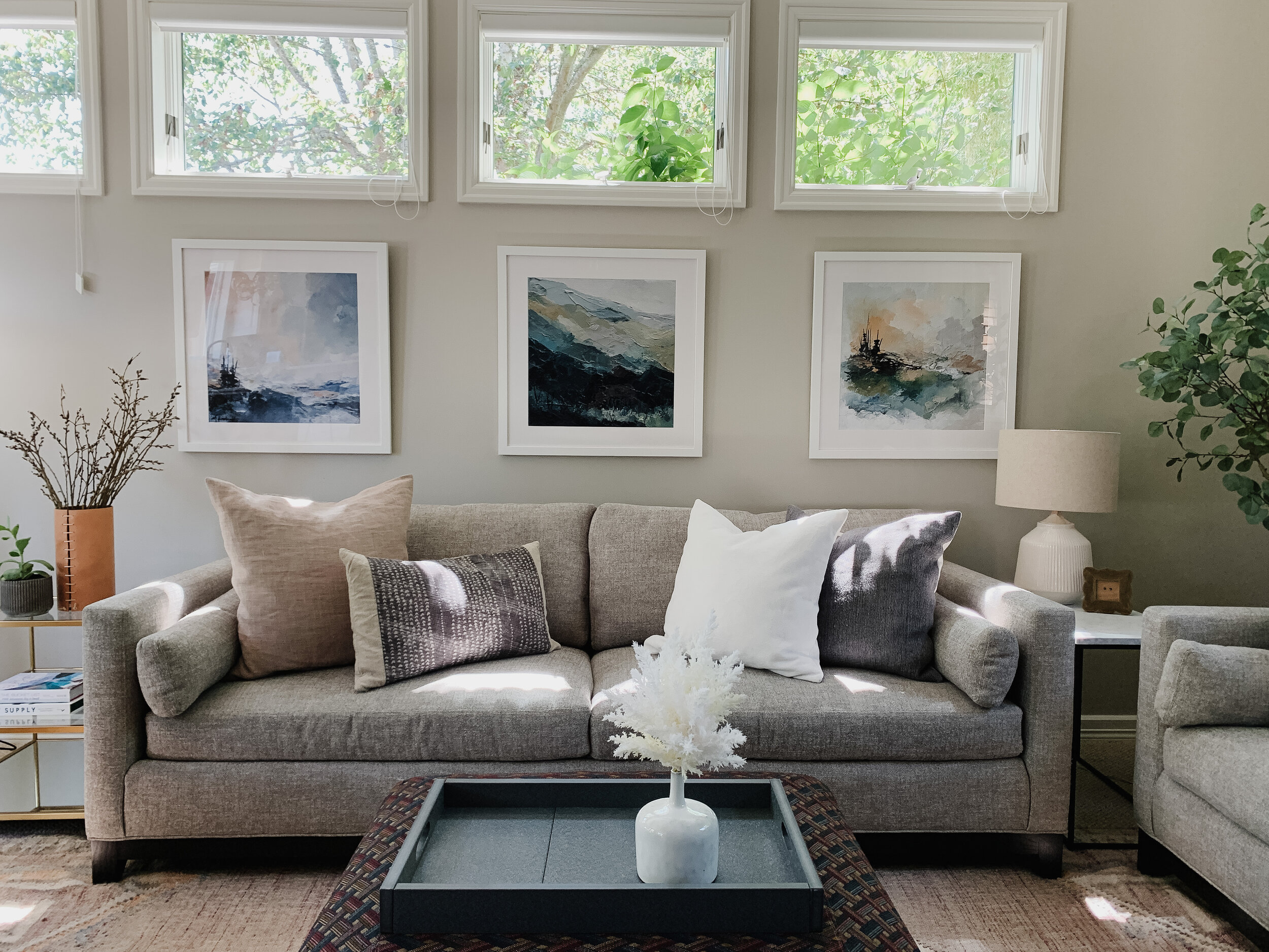 After_Photo_Cozy_Living_Room_Sofa_Styling_with_Pillows_and_Art_by_Monika_Kralicek_Gallery_Wall