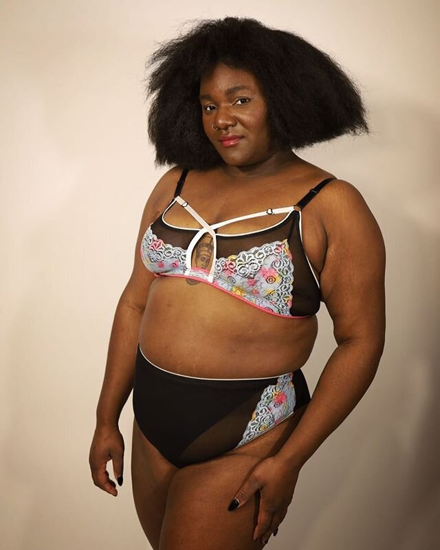 Listed 3 of these sets in my Etsy, and just as ever, I&rsquo;m so grateful to work with folks like @kmbenzangoma and @gaymisspiggy on shoots like this one! A million heart eyes for these two! Adding a trickle of ready to ship items to my shop along w