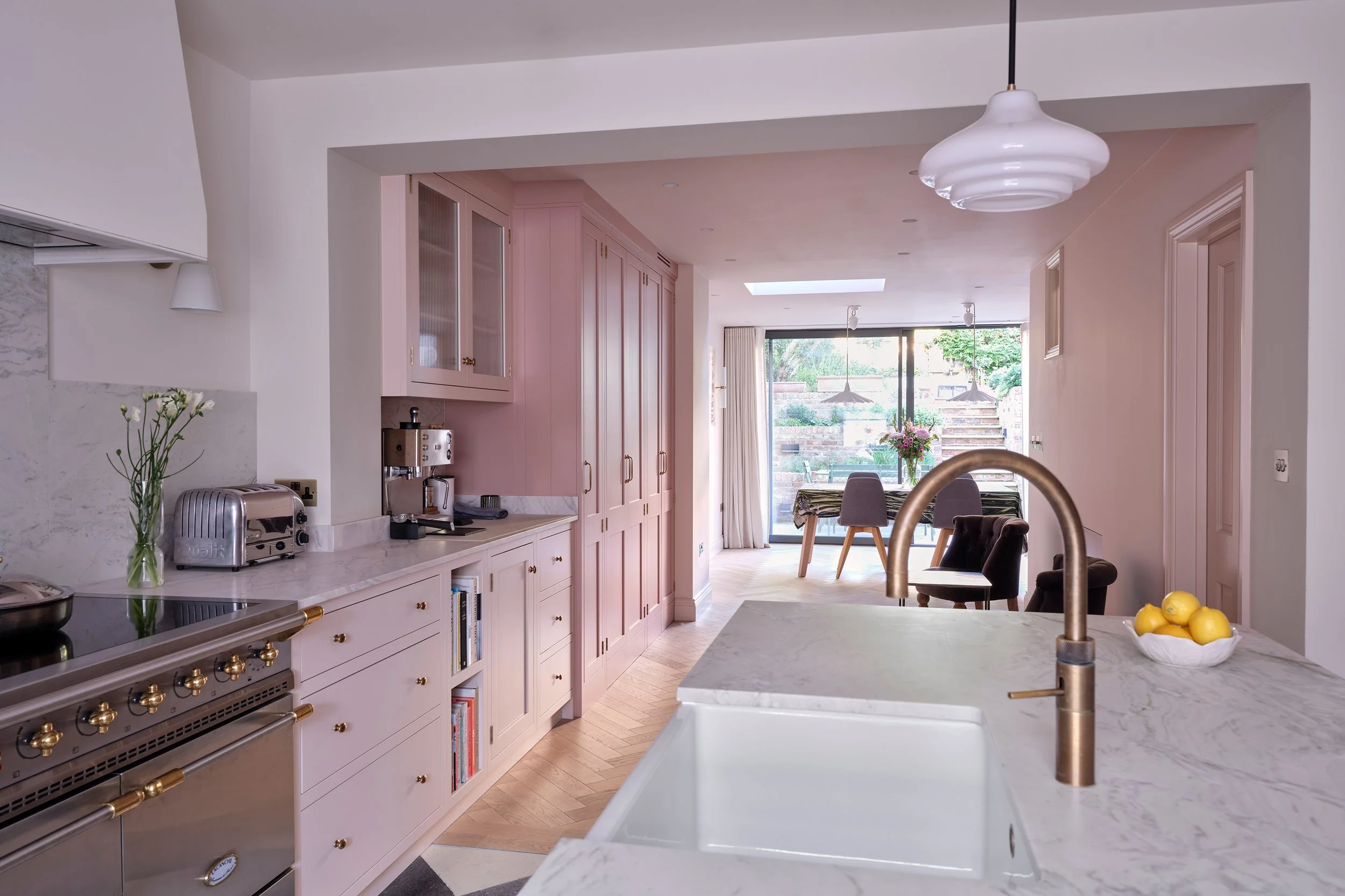 Victoria and Mark_07.jpg