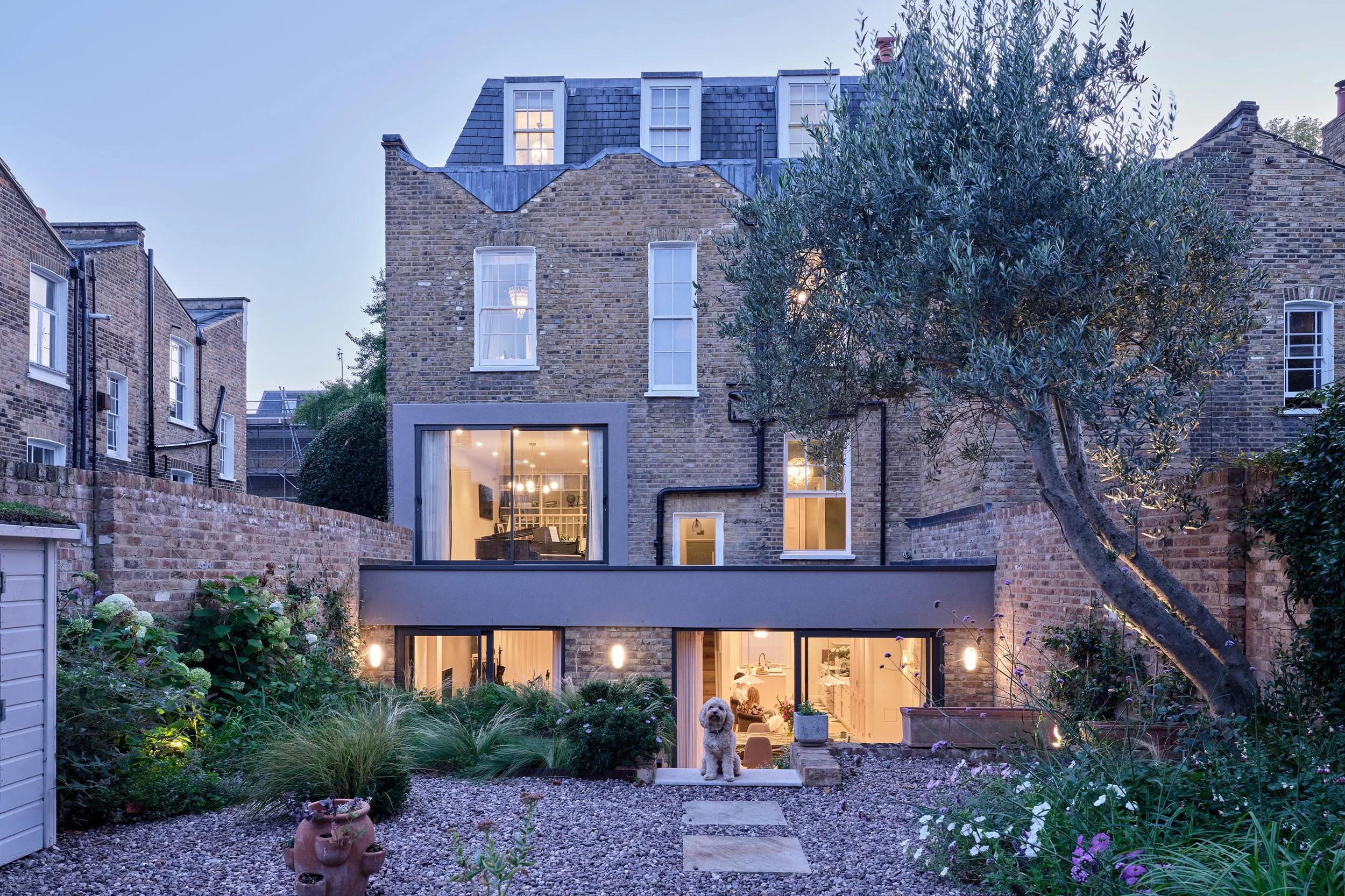 Victoria and Mark_09jpg.jpg