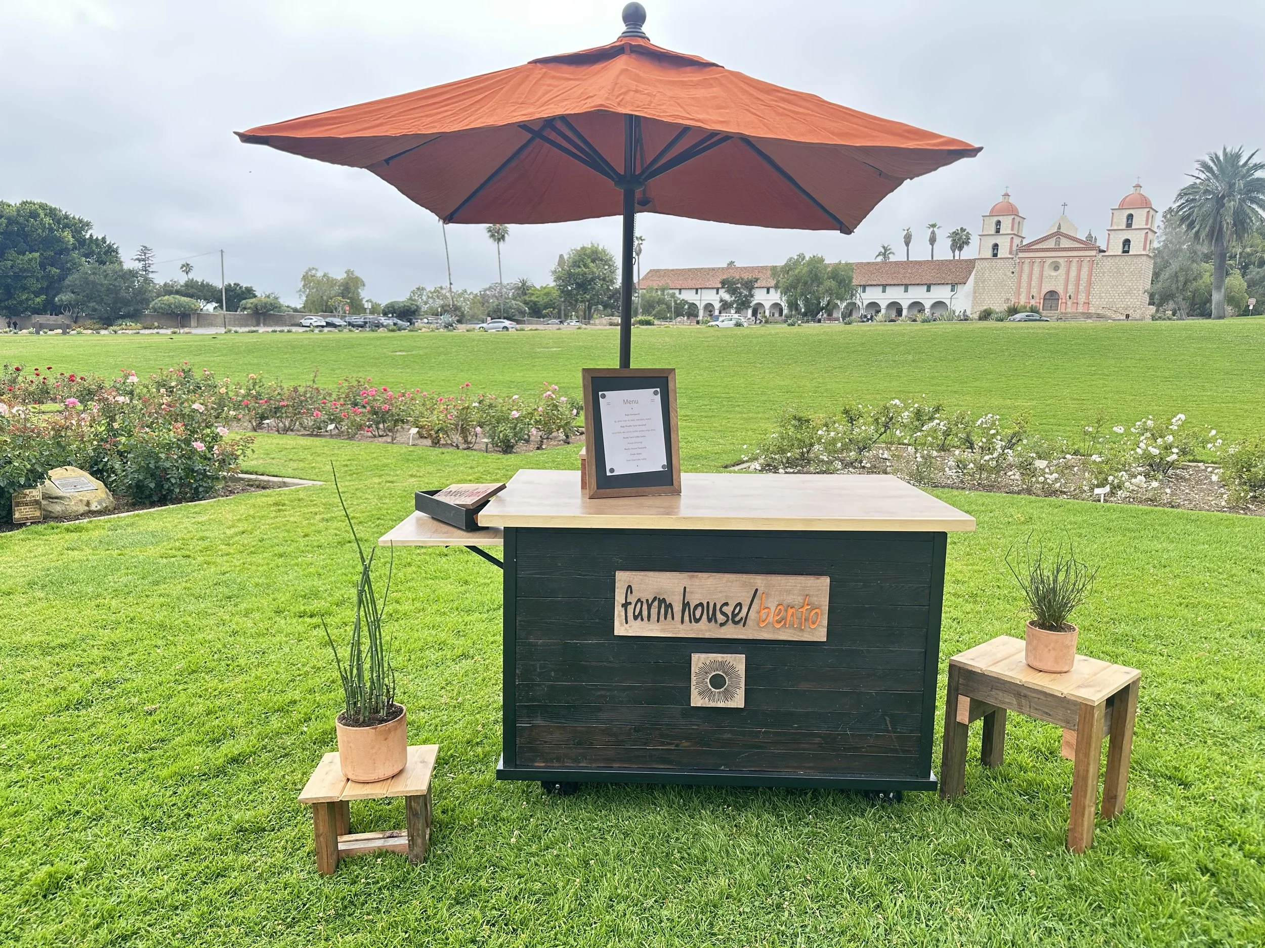 Farmhouse Bento Mobile Cart Catering