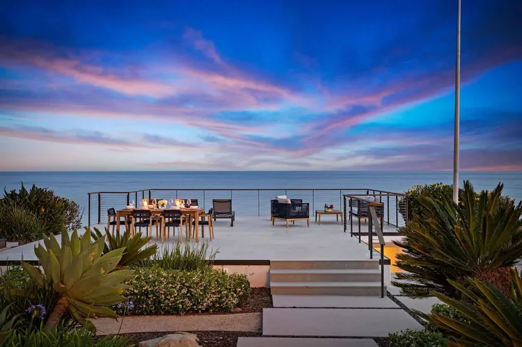 Modern Cliff Side House