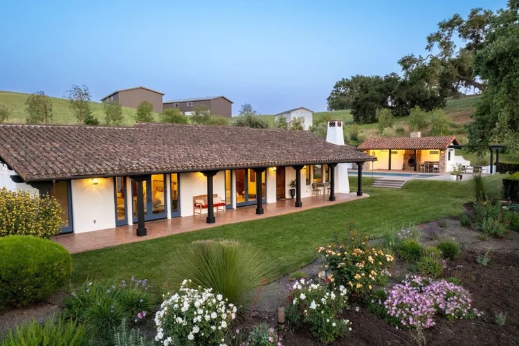 Rolling Ranch Vineyard