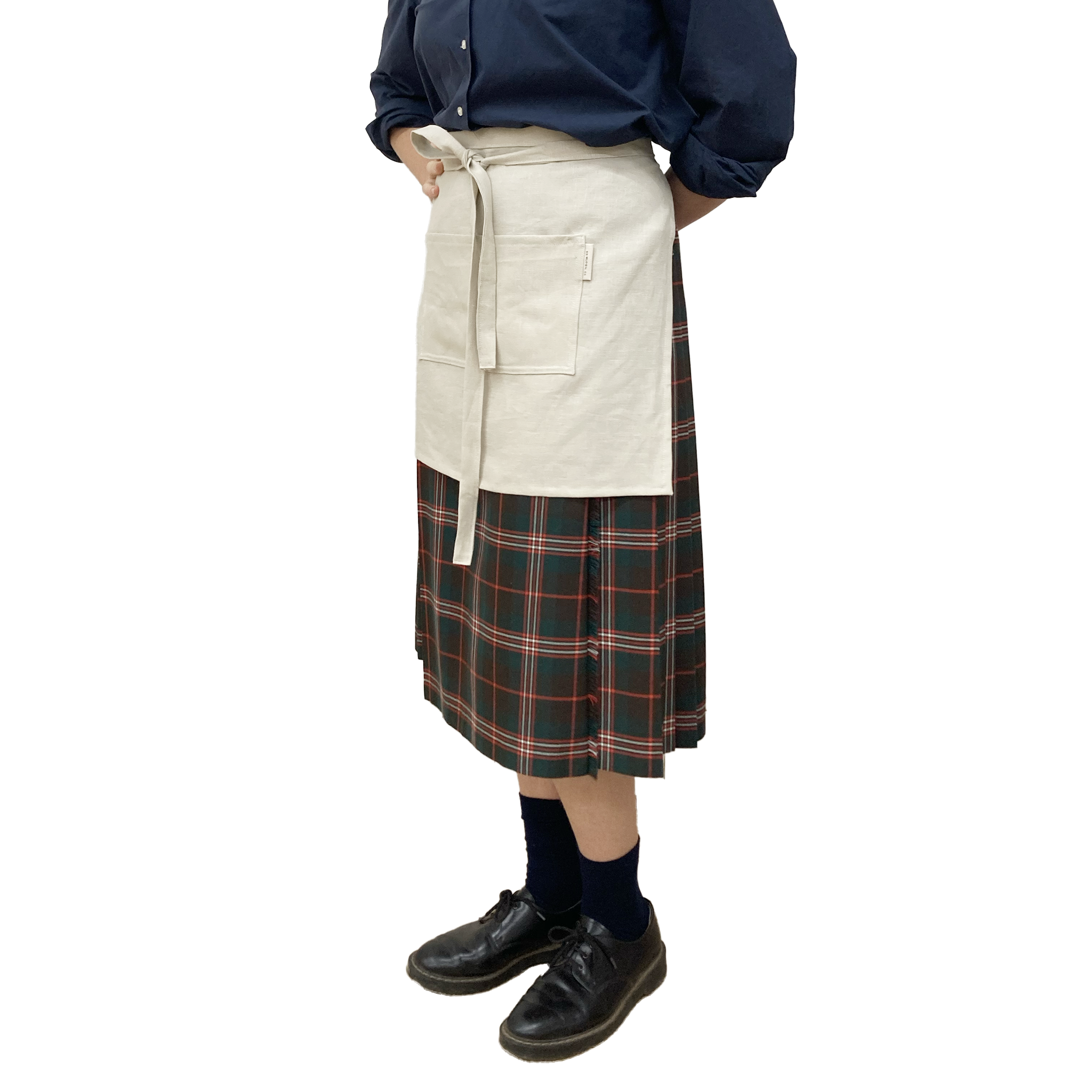 Half Apron Natural Side.png