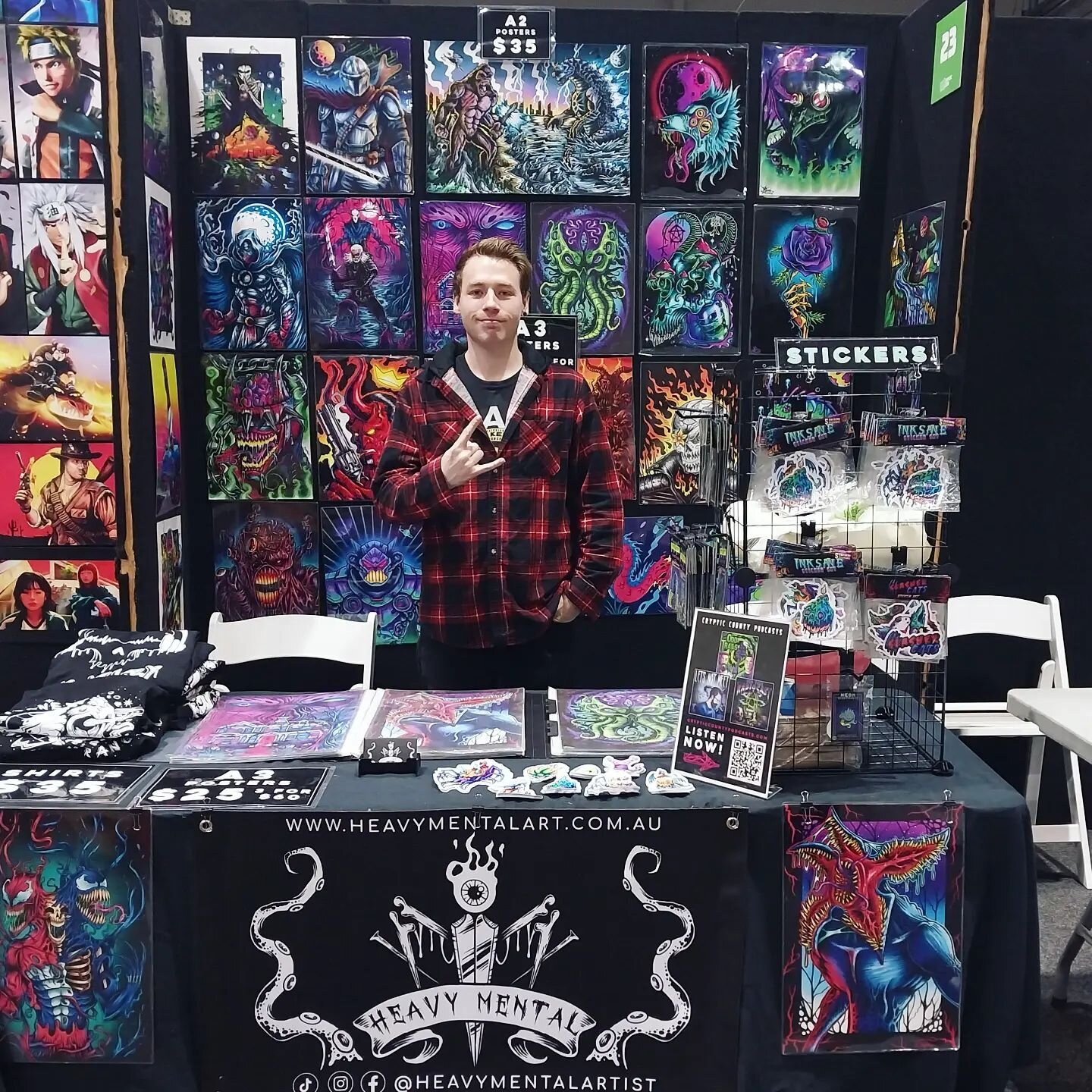 All set up for @ozcomiccon this weekend, stall:A23 in the artist alley.  I'll have some new art I've been working on and can't wait to sure, feel free to drop by for a chat! See you there. Also dont forget to drop by @zarpindom for some awesome ename