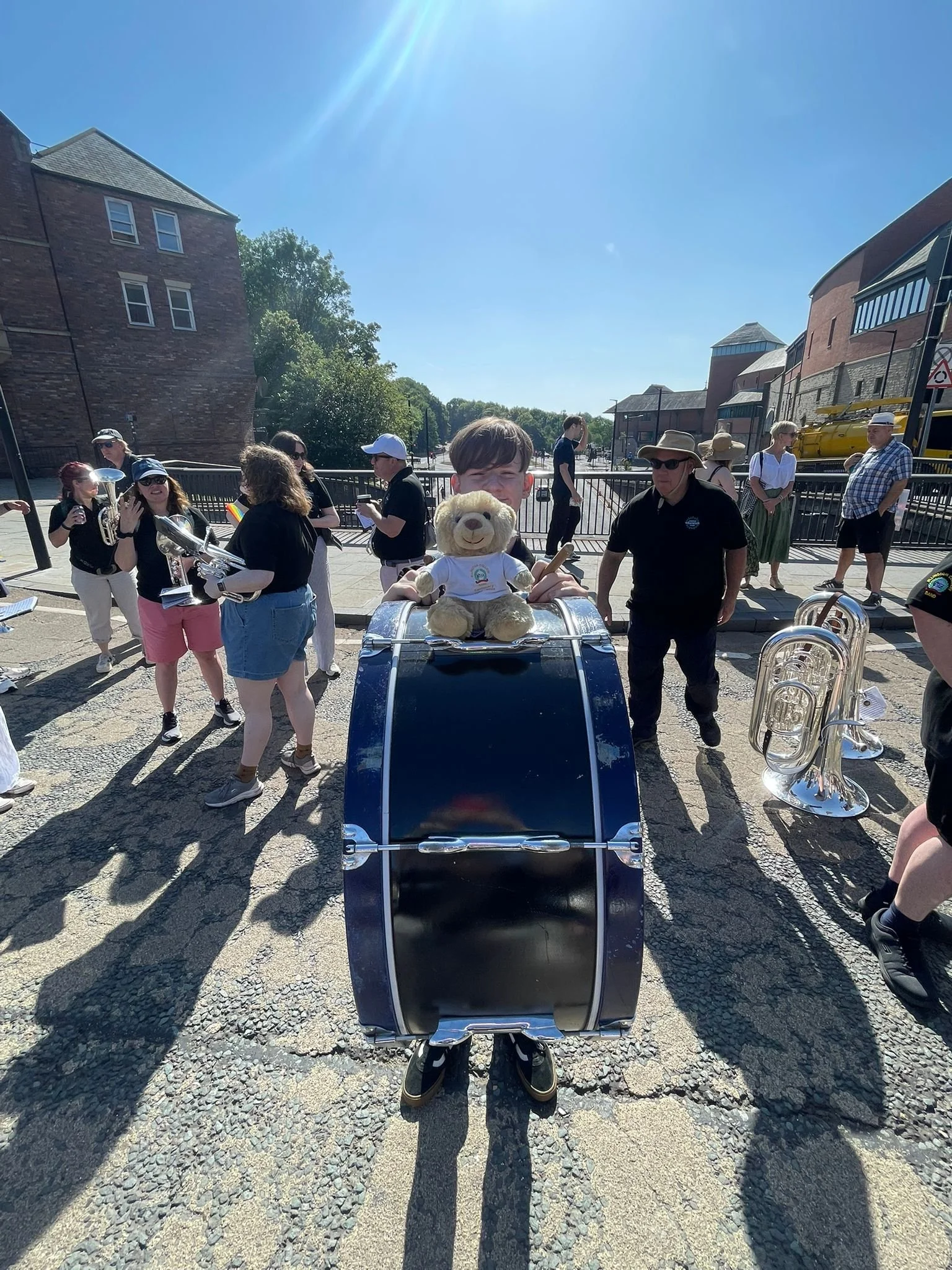 Hitching a lift on the bass drum.