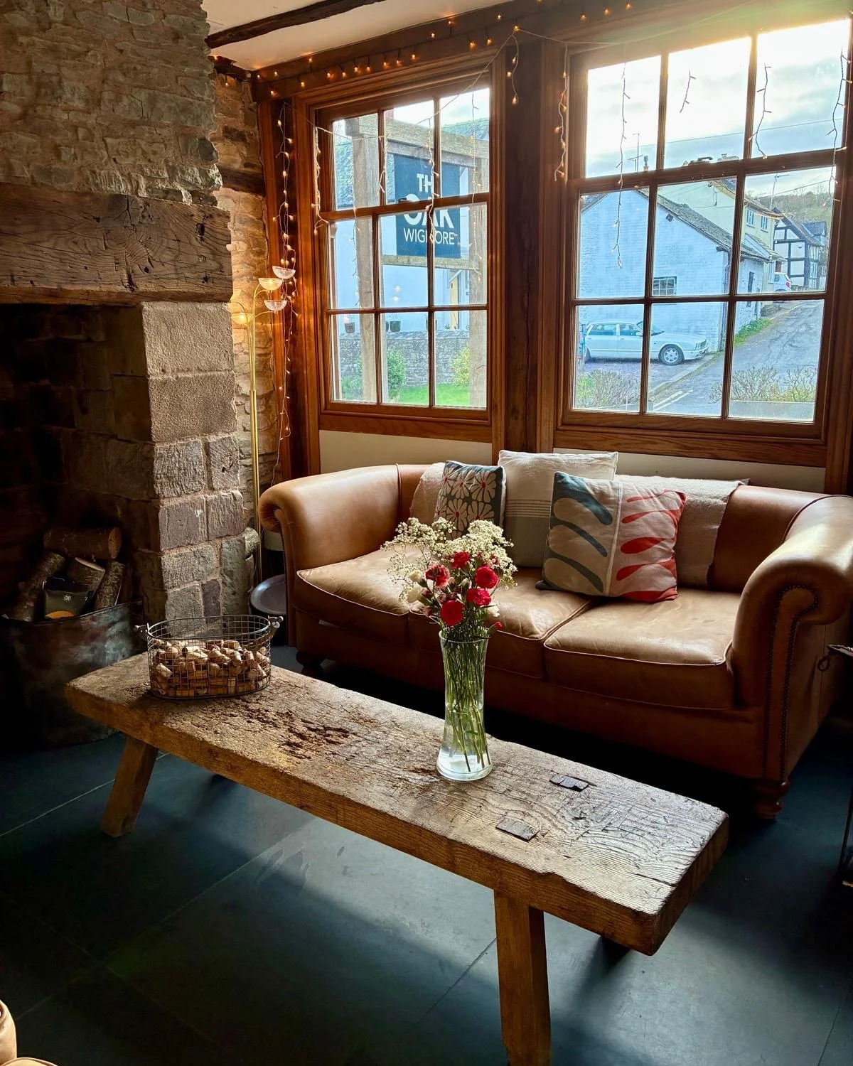 Best wishes for a lovely Bank Holiday Monday.
Love all at The Oak x

www.theoakwigmore.com
eat@theoakwigmore.com

#theoakwigmore #wigmore #ukrestaurant #herefordshire #shropshire #restaurants #spring