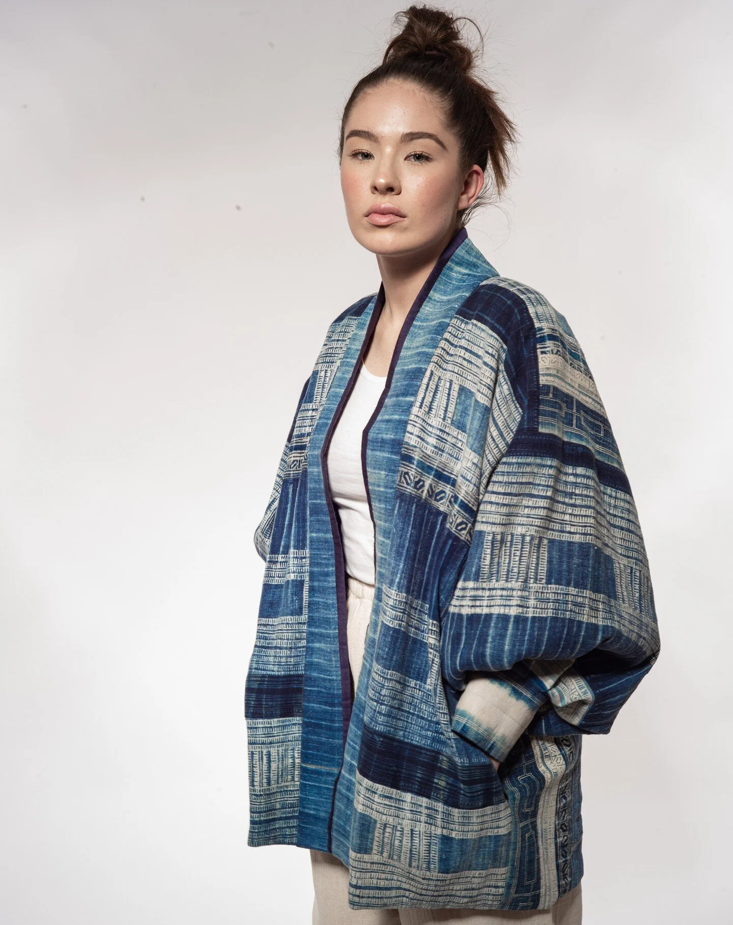 One of our more recently made Channy Jackets worn by super charming Jolina. The blue in these jackets come from classical indigo dye, aligned with batik print patterns

#batik 
#indigo 
#indigodye
@jolioli