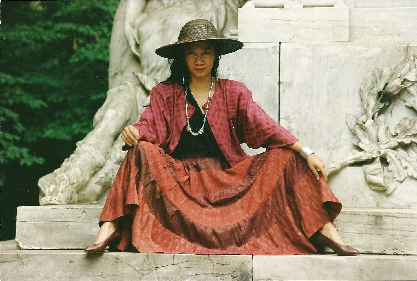 Nim Suanduanshai (pictured) feeling very comfortable in her mudmee silk (mudmee a.k.a Ikat). Mudmee fabrics are the oldest recognized patterned textiles, stemming from the northeastern parts of Thailand. One other characteristic of mudmee fabric is t