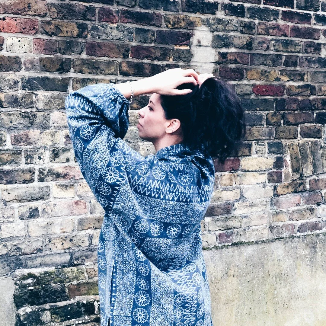 Light handmade batik jacket, perfect for this spring weather! 🌸

#jacket #batik #handbatik #naturaldye
