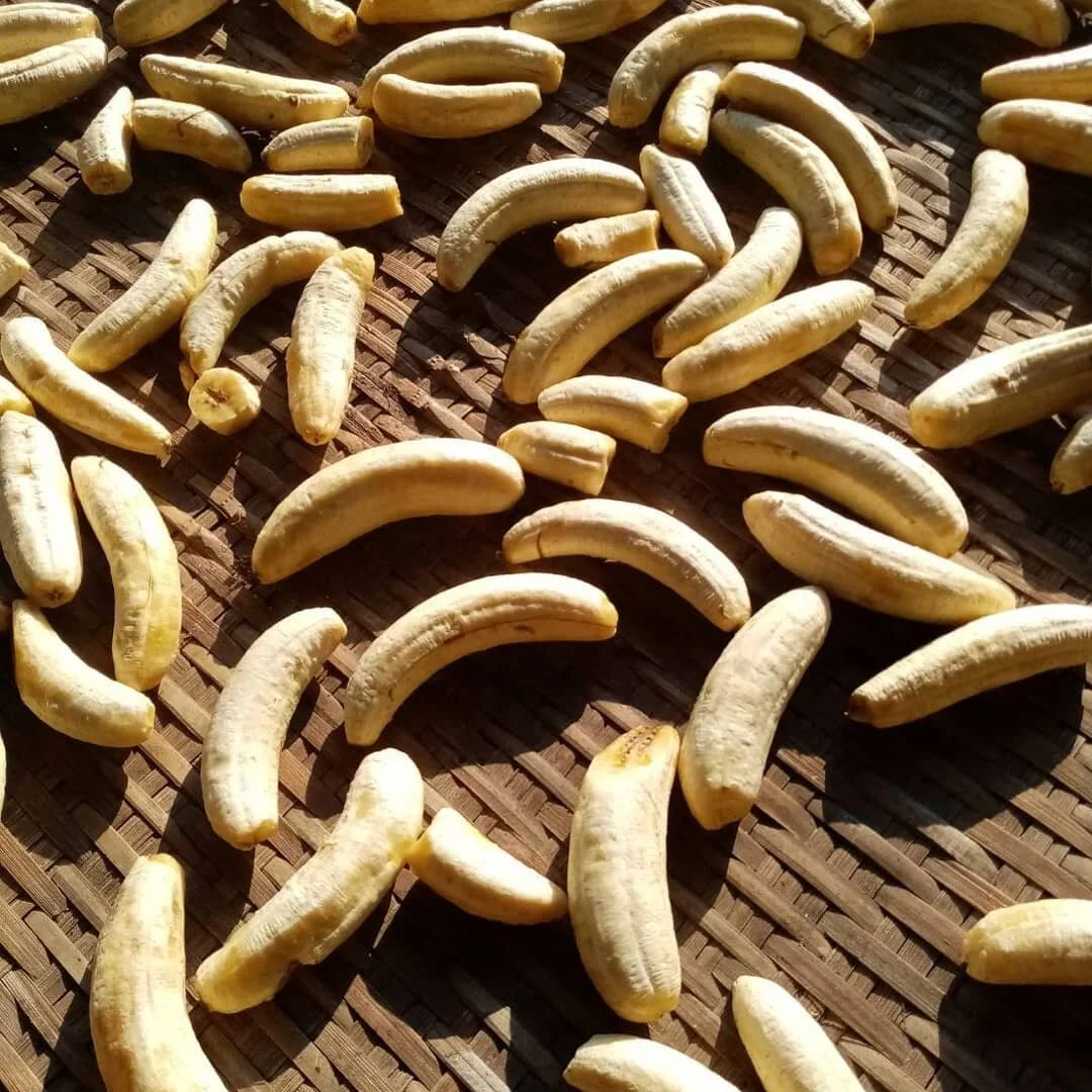 I hope everyone is staying safe, keeping to social distancing and only going out for necessities.
Its a great time to look into traditional ways of preserving foods for example, making a butt load of dried bananas! These are so sweet we even decided 