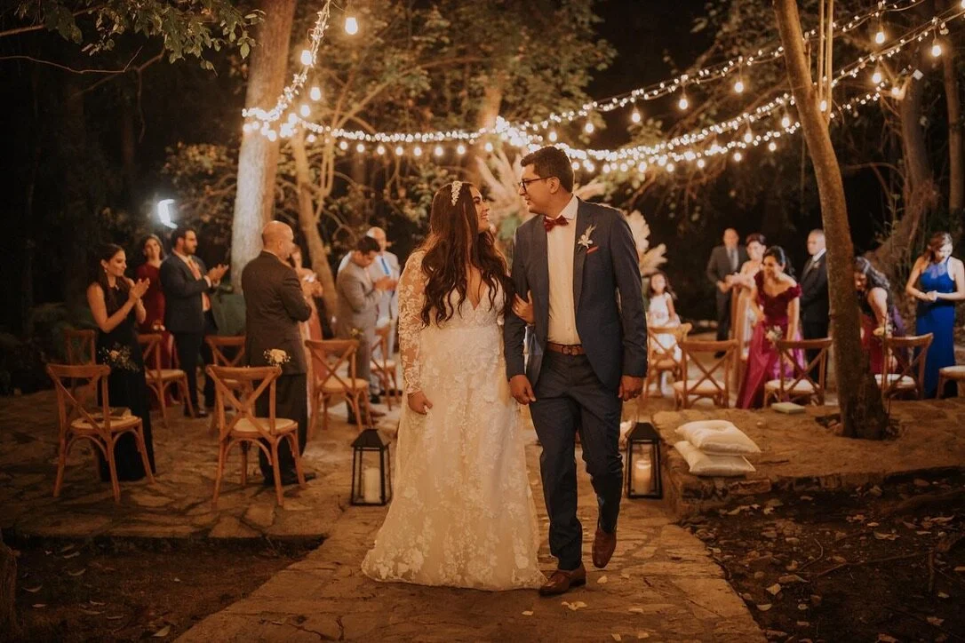 A Rusty-Terracota Inspired Wedding