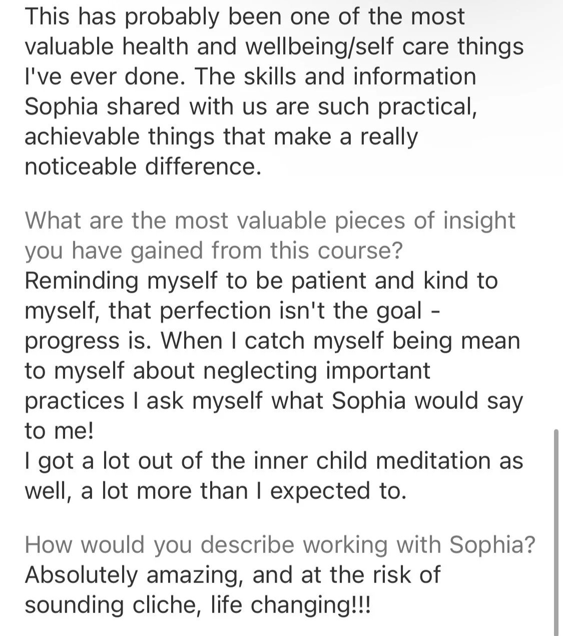 Text thanking Sophia for an energizing class, mentioning its positive impact on interacting with family, followed by prayer hands, kissing face, and heart emojis.