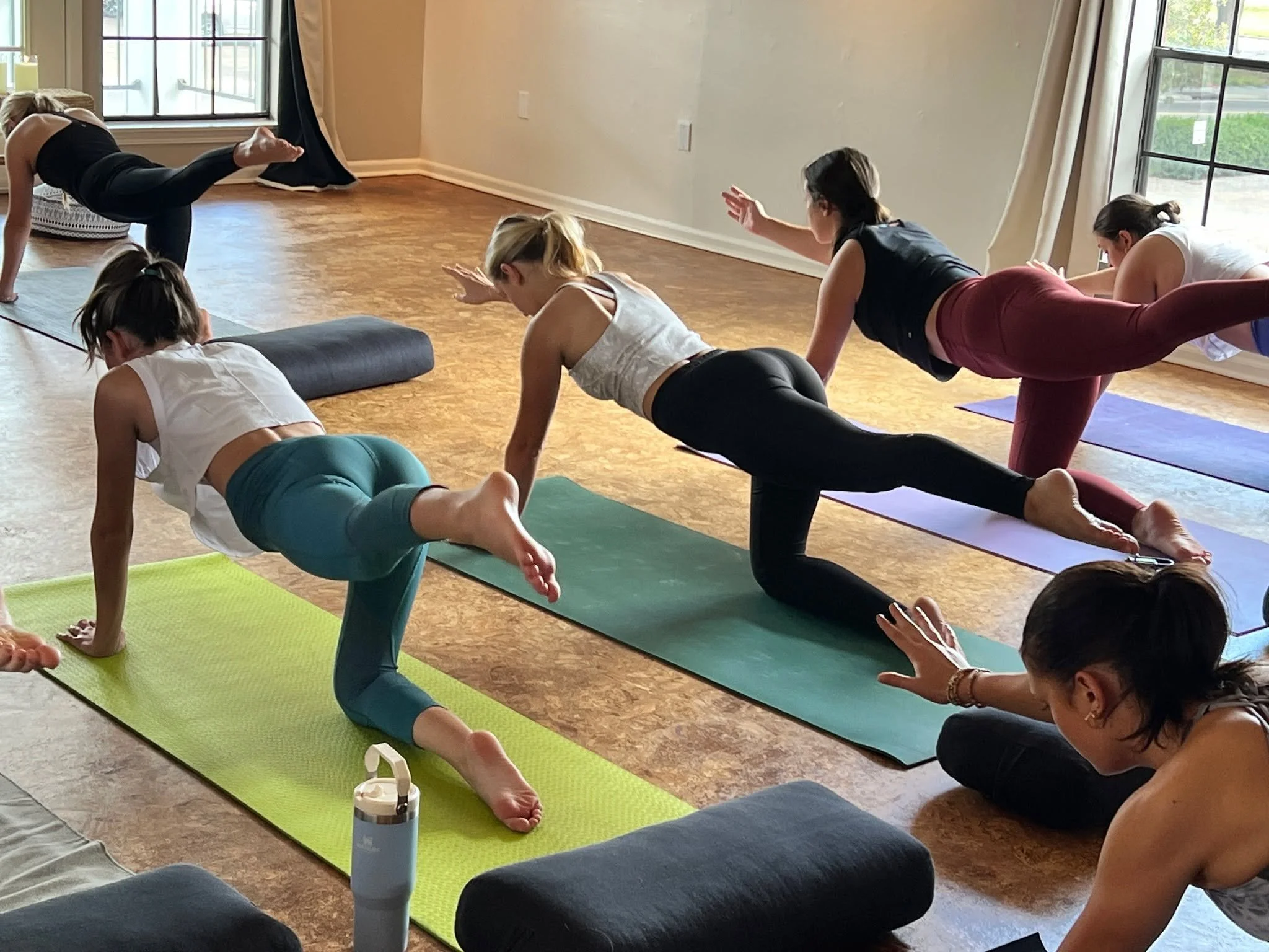 New week....New goals....New opportunities to practice with Grace🌟
9a Grace Flow w/ John
9a Reformer All-Level w/ Oksana
10a Reformer 1 w/ Oksana
4p Reformer All-Level w/ Kristin
4:15p Mellow Monday Flow w/ Alison
4:15p Grace TRX/Barre Fusion w/ Tif