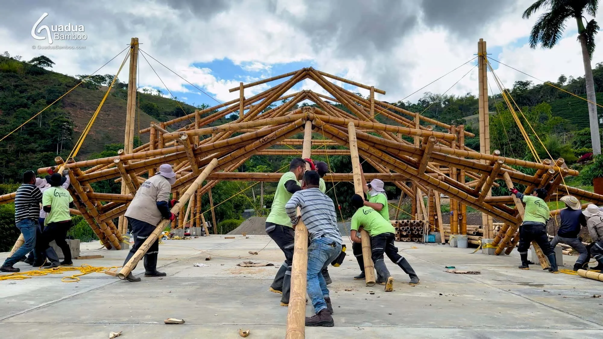 Avanza la Construcción de Nuestro Nuevo Pabellón de Bambú en Hacienda Guadua Bamboo
