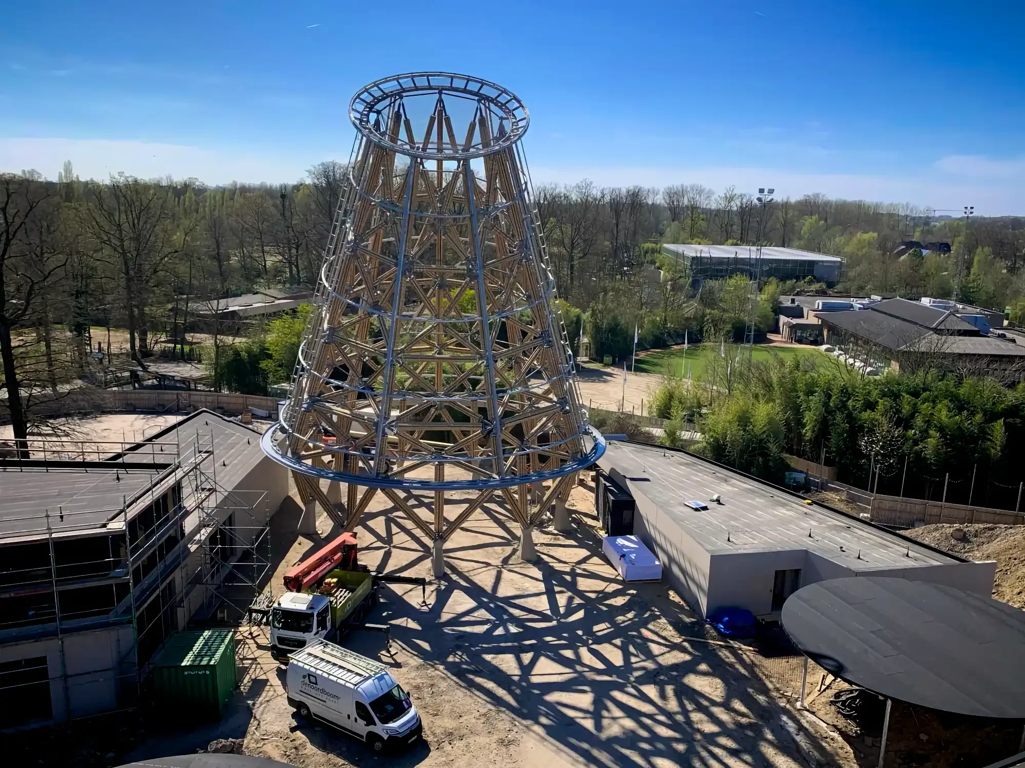 Torre de Bambú Guadua Zoológico de Planckendael Bélgica