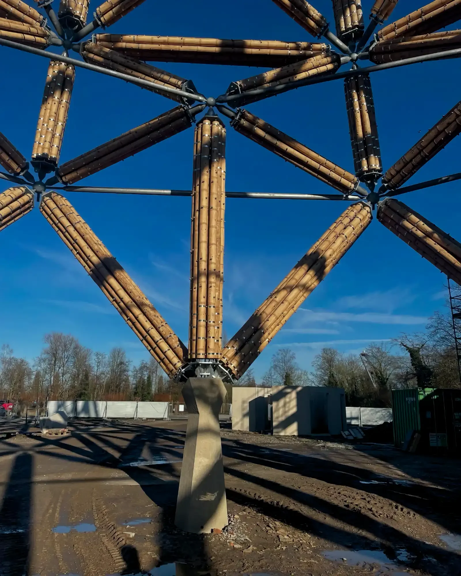 Torre de Bambú Guadua Zoológico de Planckendael Bélgica