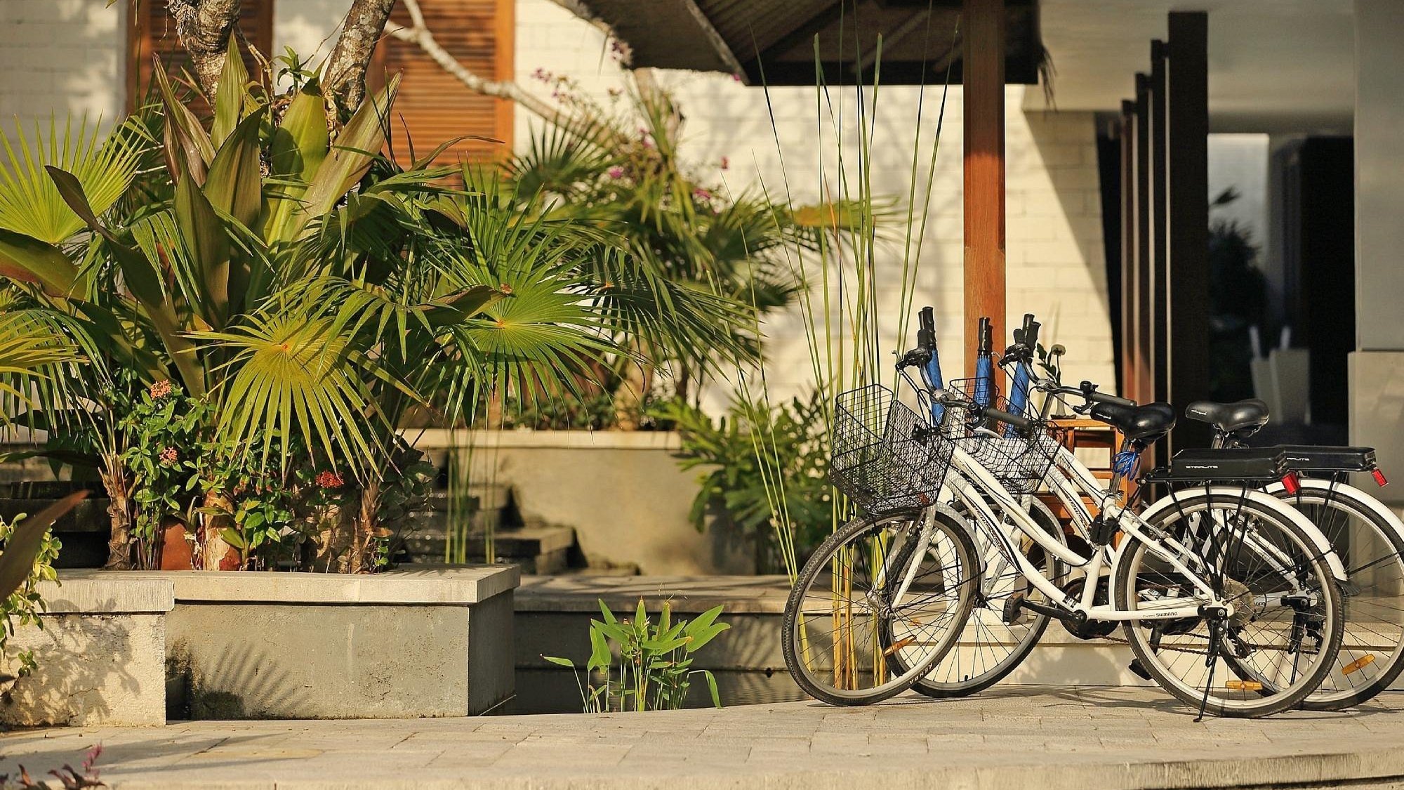 sudamala-suites-villas-bikes.jpg