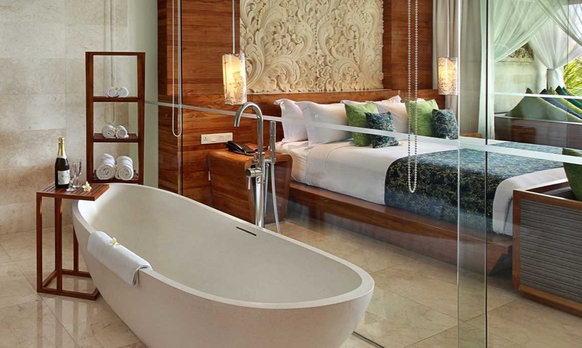 Luxury-Ocean-View-Suite_Web-Banner_4.jpg