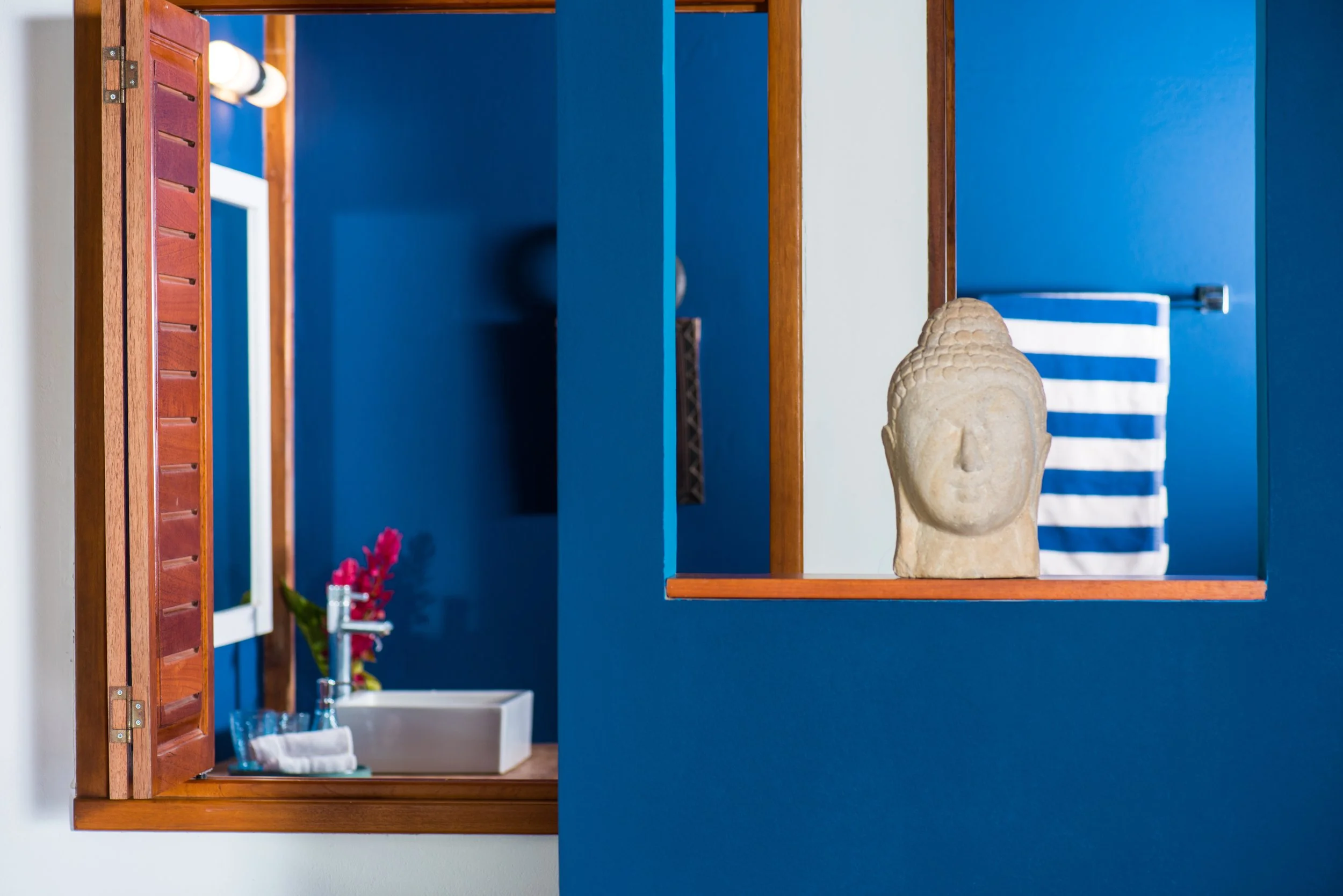 Penthouse Room 1.6.JPG