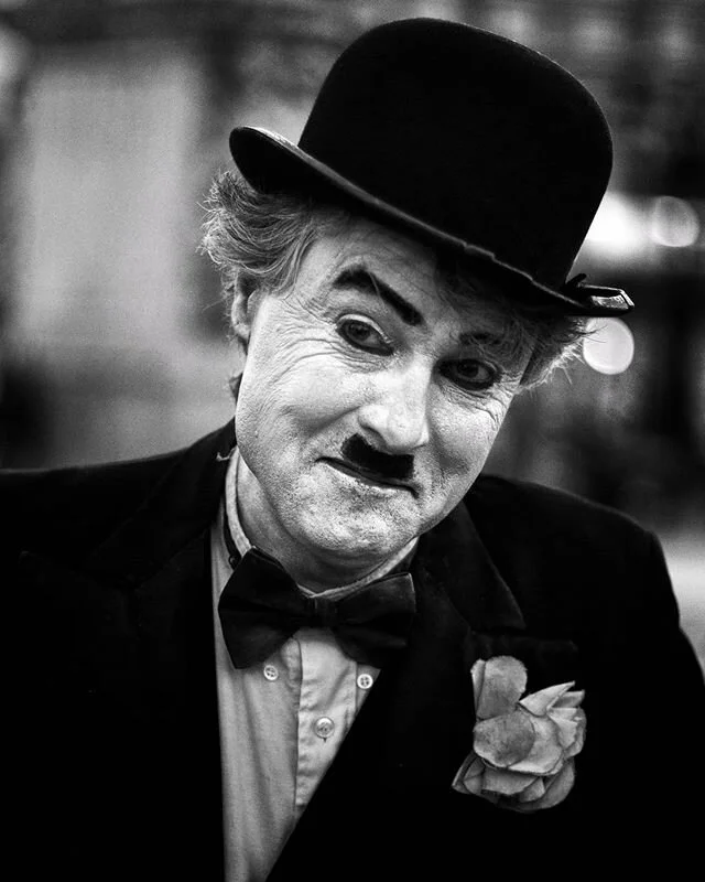 &quot;Life is a tragedy when seen in close-up, but a comedy in long-shot.&quot; - Charlie Chaplin .
.
.
.
.
.
.
.
.
#london&nbsp;#igerslondon&nbsp;#spicollective #fineartphotography&nbsp;#Life_Is_Street #TheStreetPhotographyHub #Pocket_Streetlife&nbs