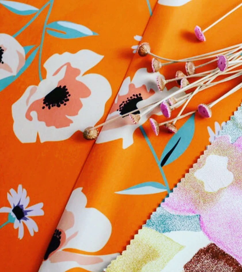 Orange for spring 🍊 
Prints by Lynn &amp; vintage