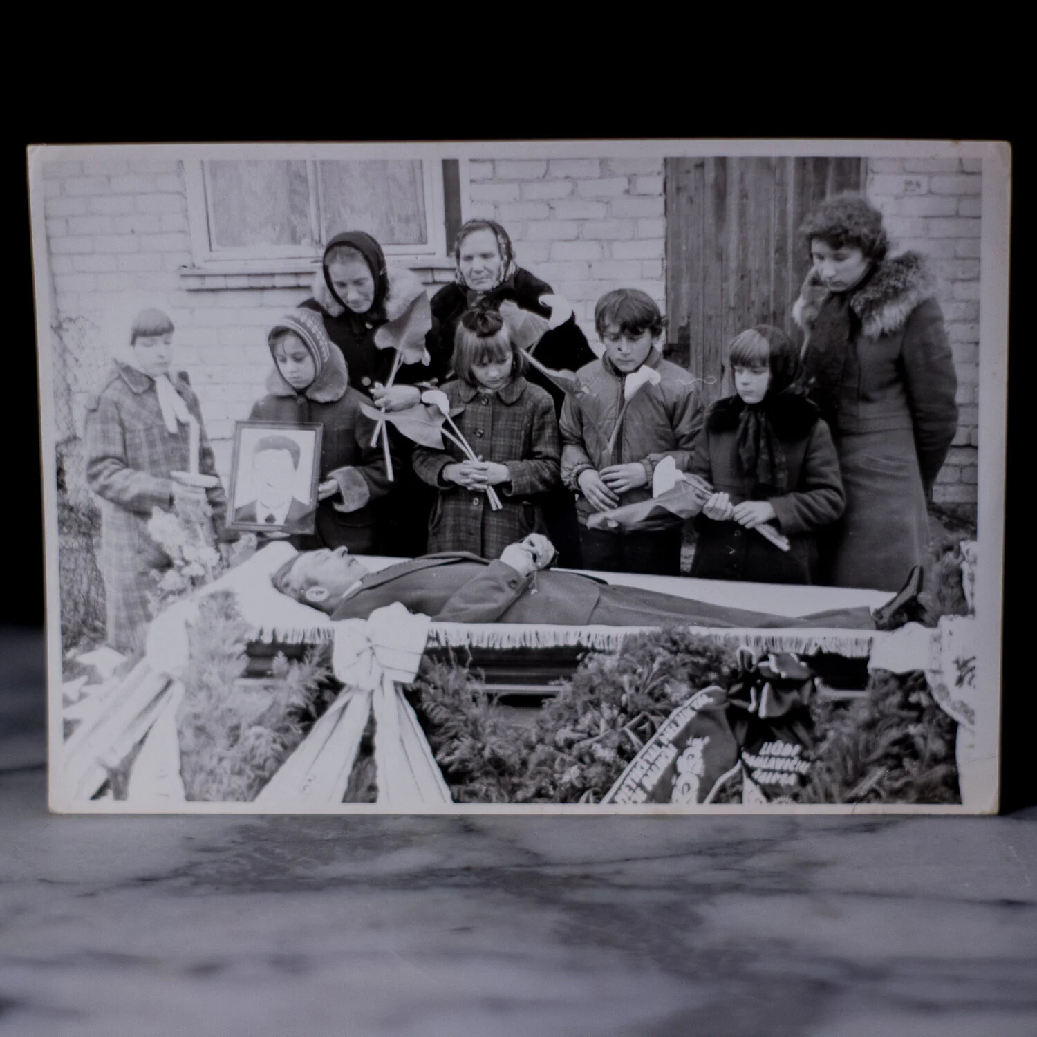 8B707B76-4FD8-470B-AFC3-C596A2C6F414