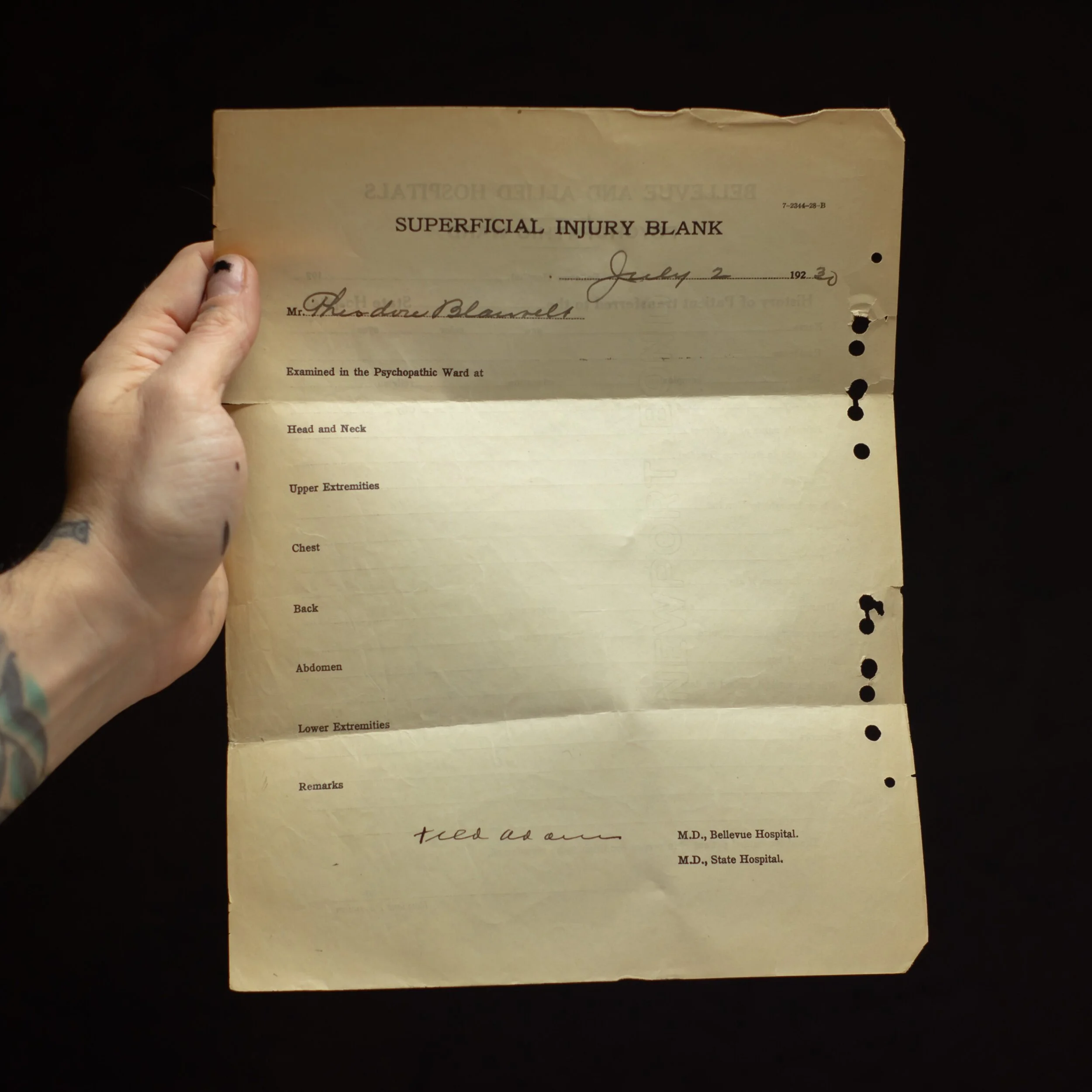 29667488-1B07-4438-8C7E-4F7D2663180F