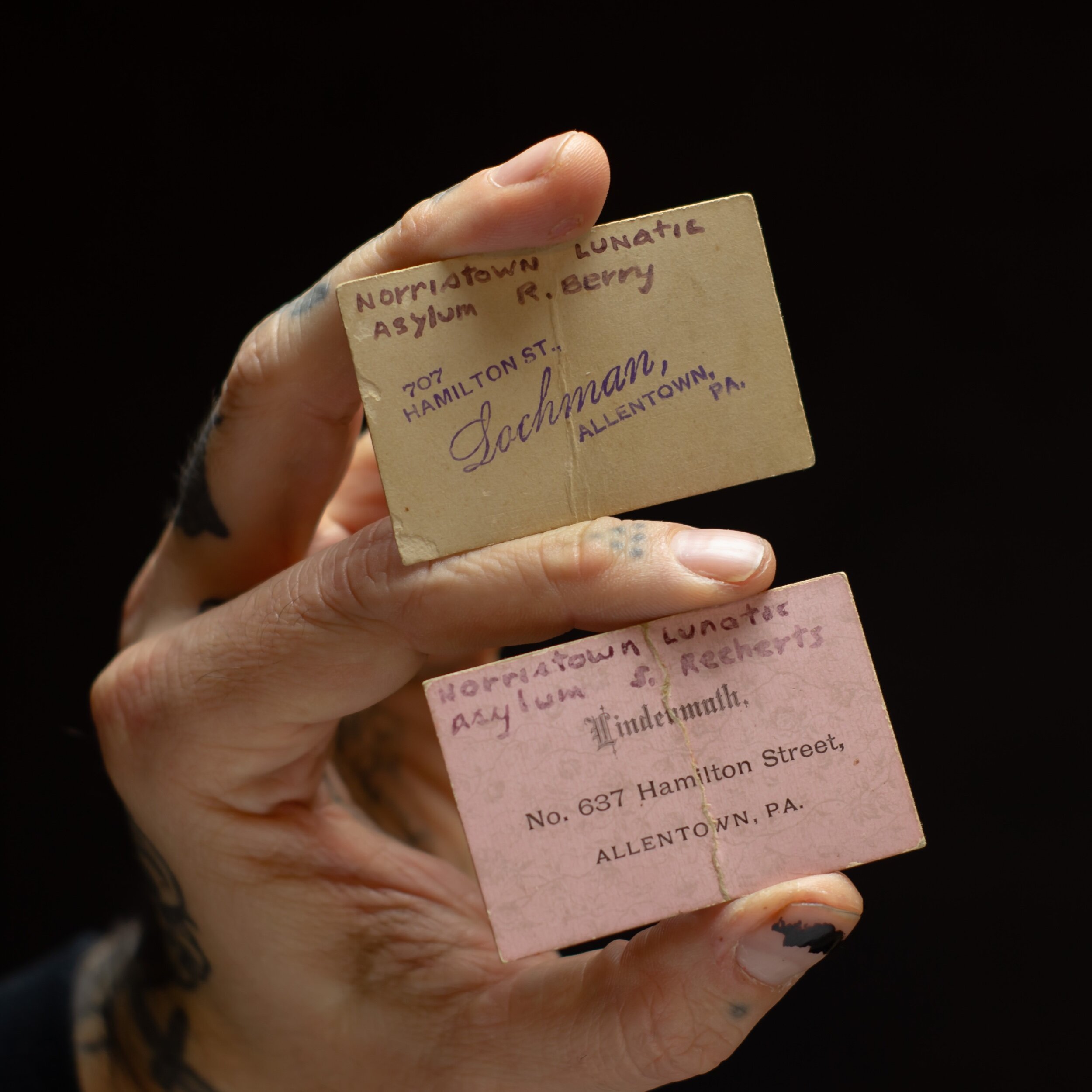 AF6C582D-53D5-457A-B8DB-9CEF2D730712