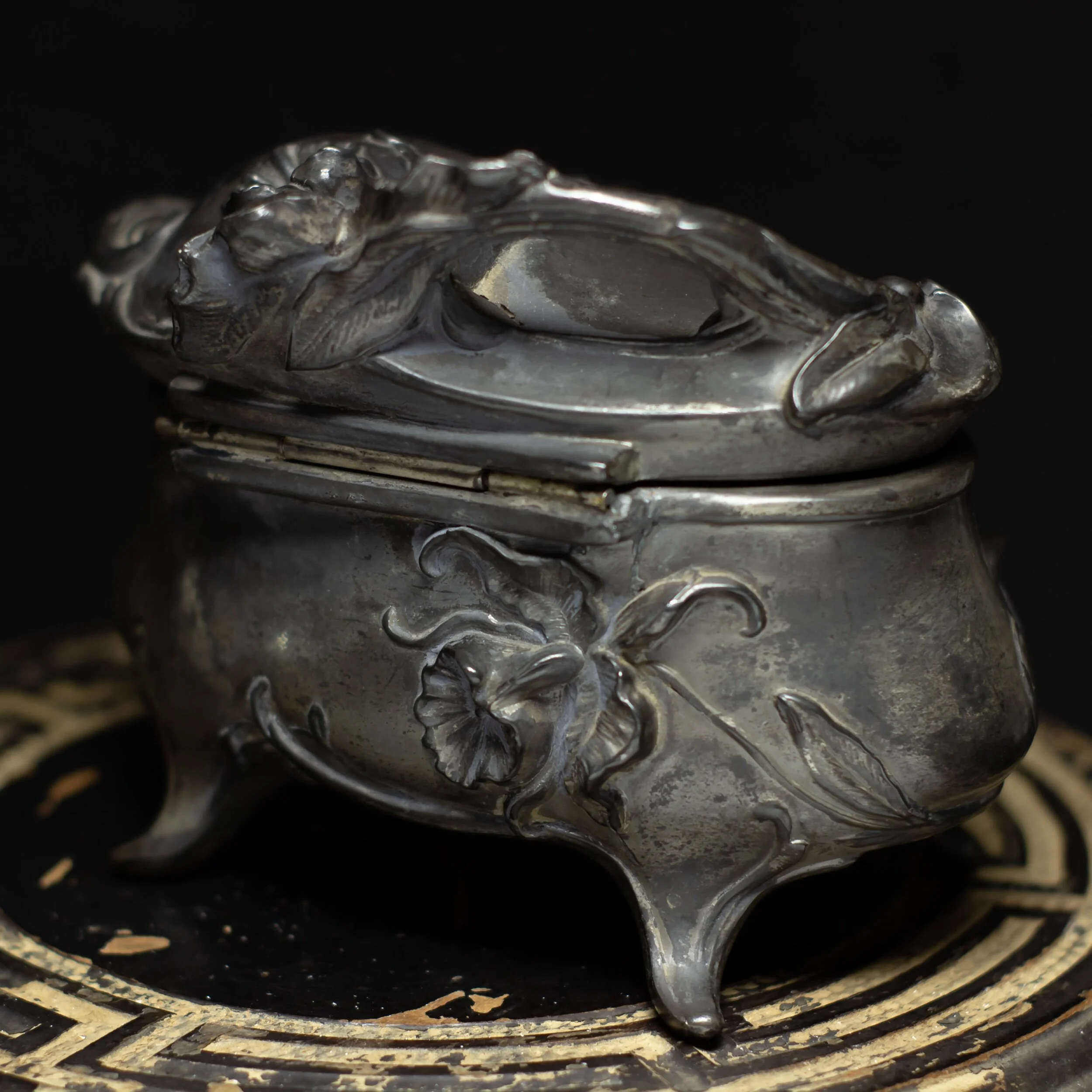 5F98196C-7A63-4E1A-872E-B84226B8FE29