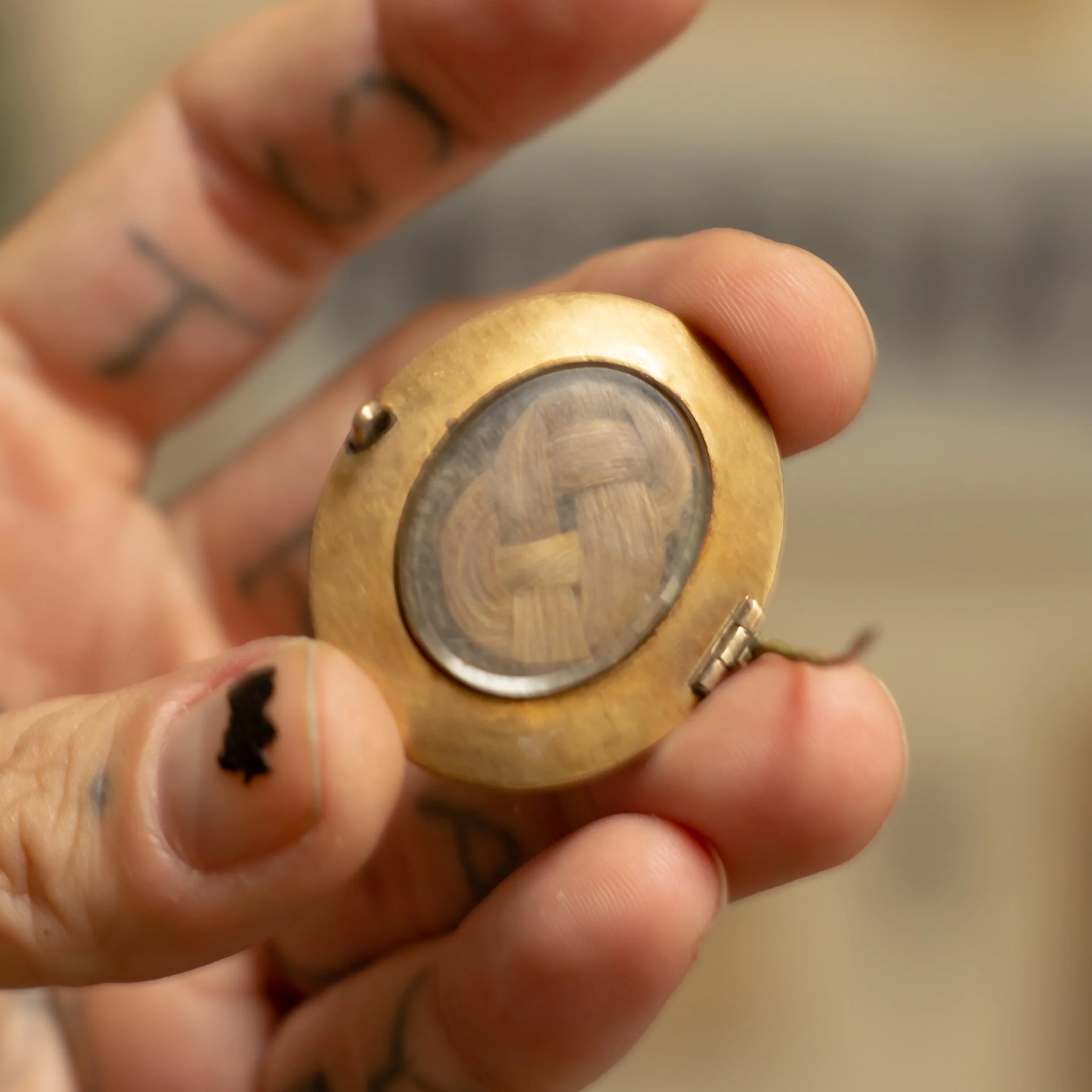 9F2D4536-8511-464C-B073-F3D5223A115C