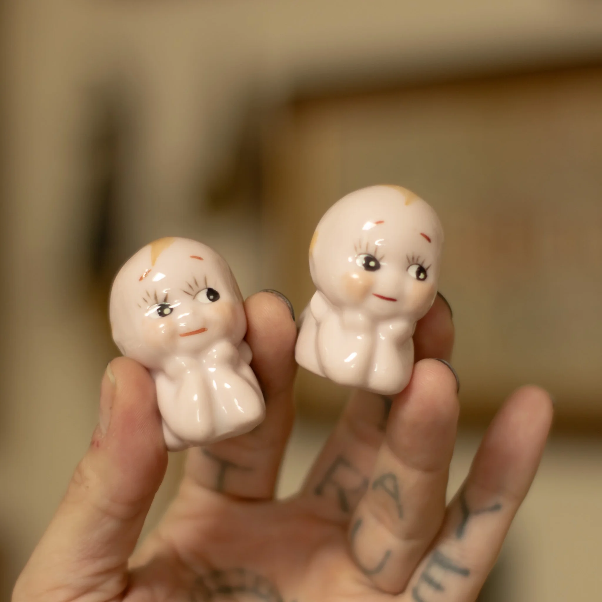 E2C22131-9BAF-47B4-96E9-346A3B99F802