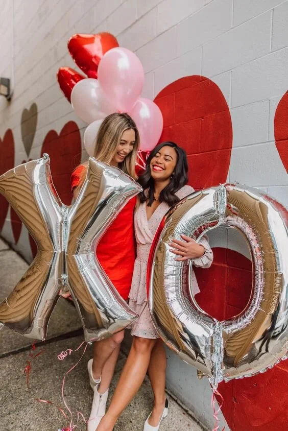 Galentines Photoshoot Ideas.jpg